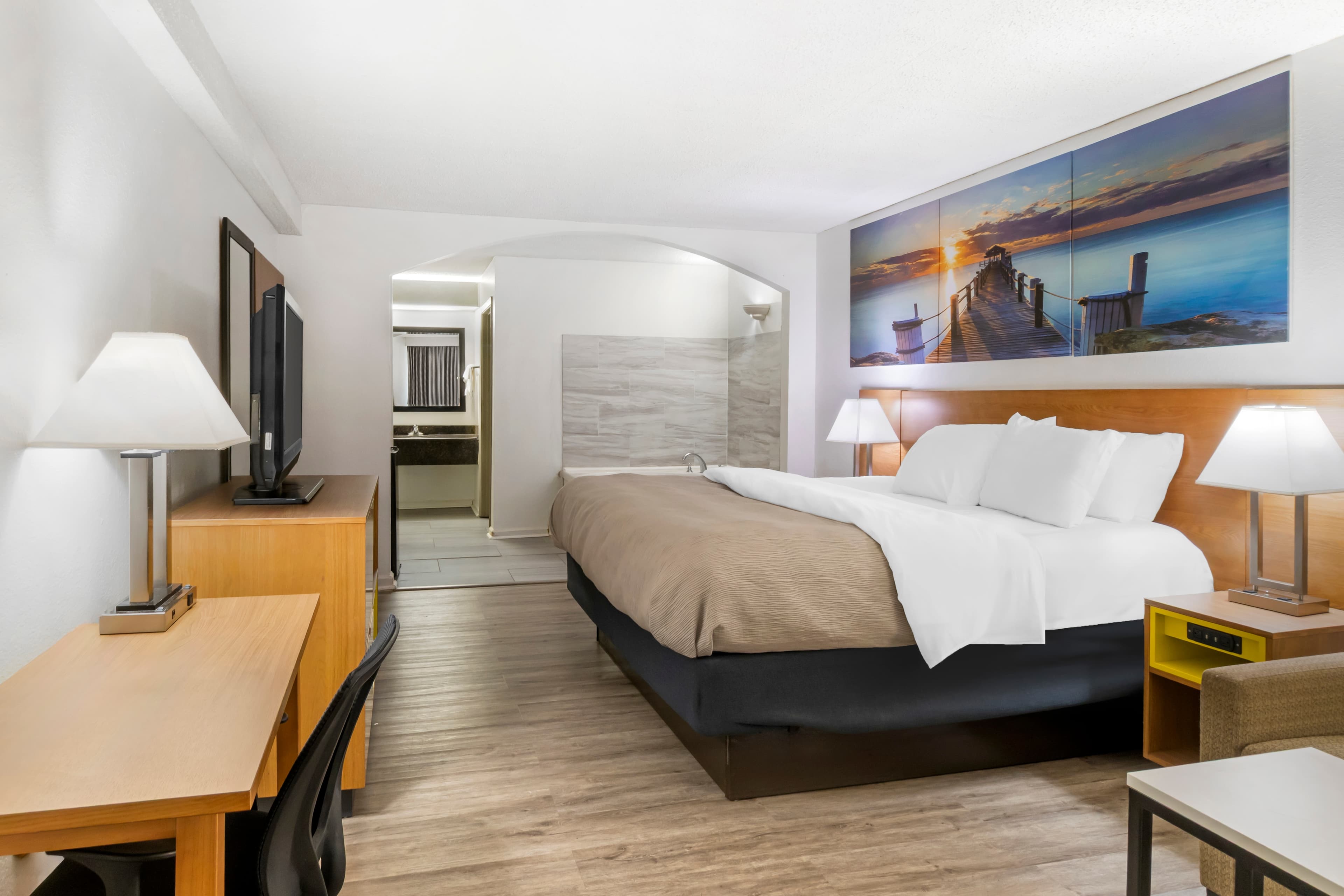 Quality Inn & Suites Decatur - Priceville I-65 — 25