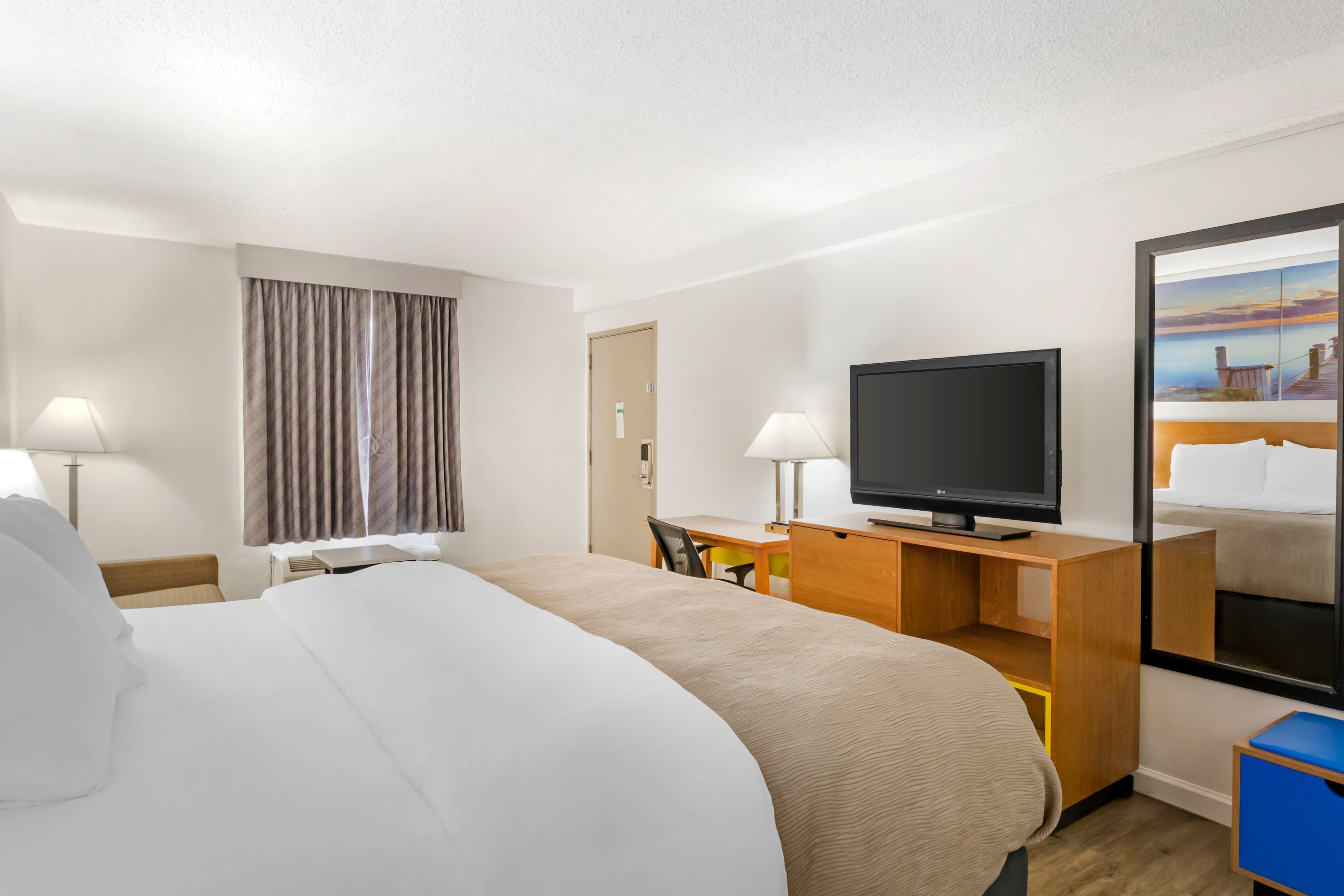 Quality Inn & Suites Decatur - Priceville I-65 — 26