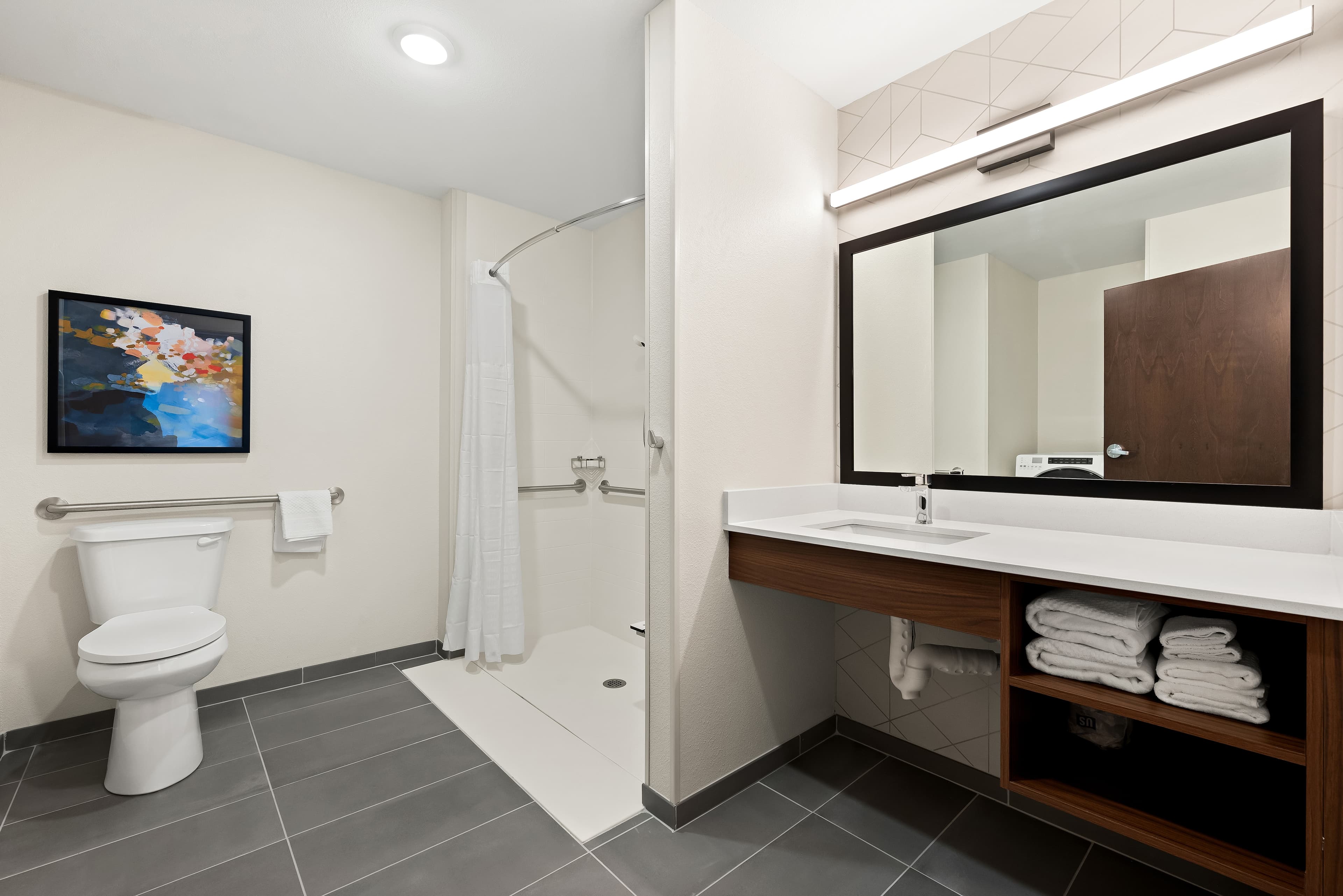 Everhome Suites Huntsville - Research Park — 32