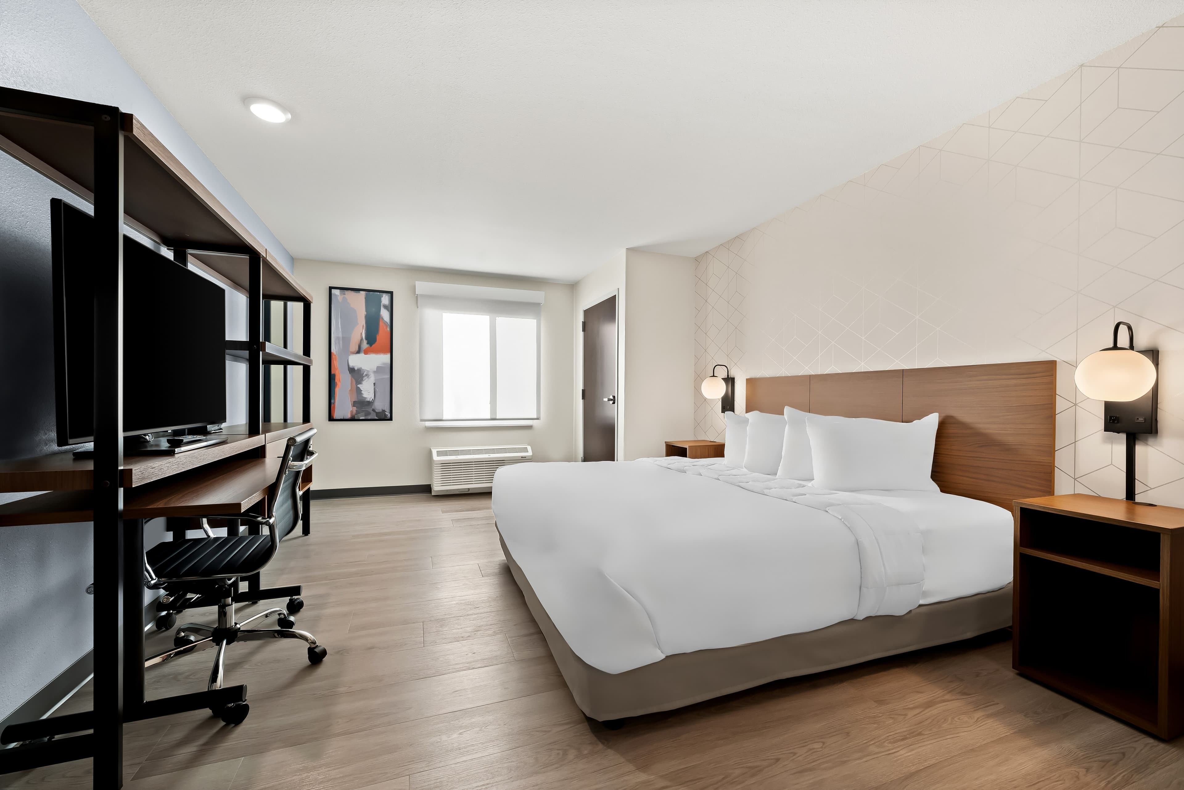 Everhome Suites Huntsville - Research Park - Image 1