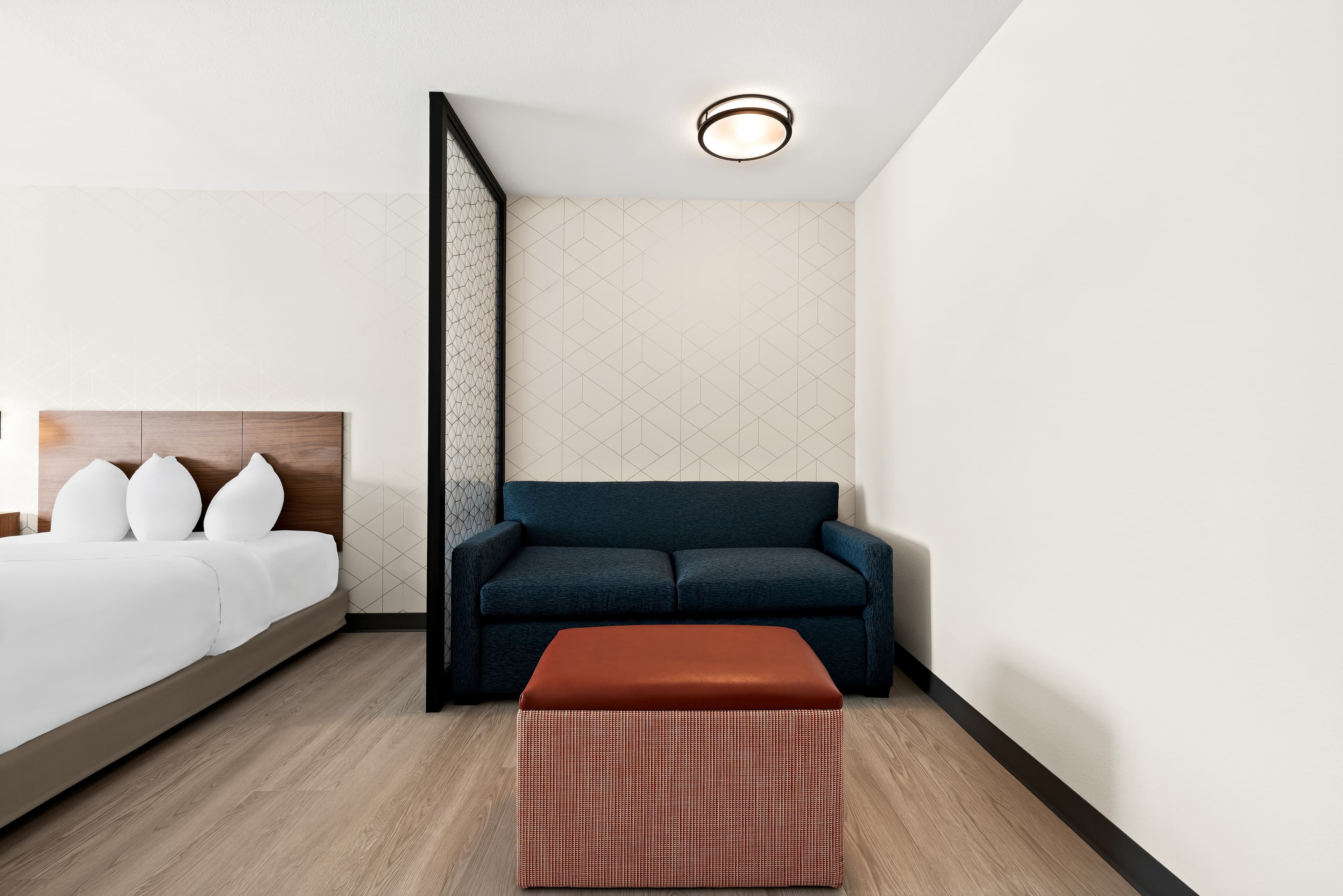 Everhome Suites Huntsville - Research Park — 10