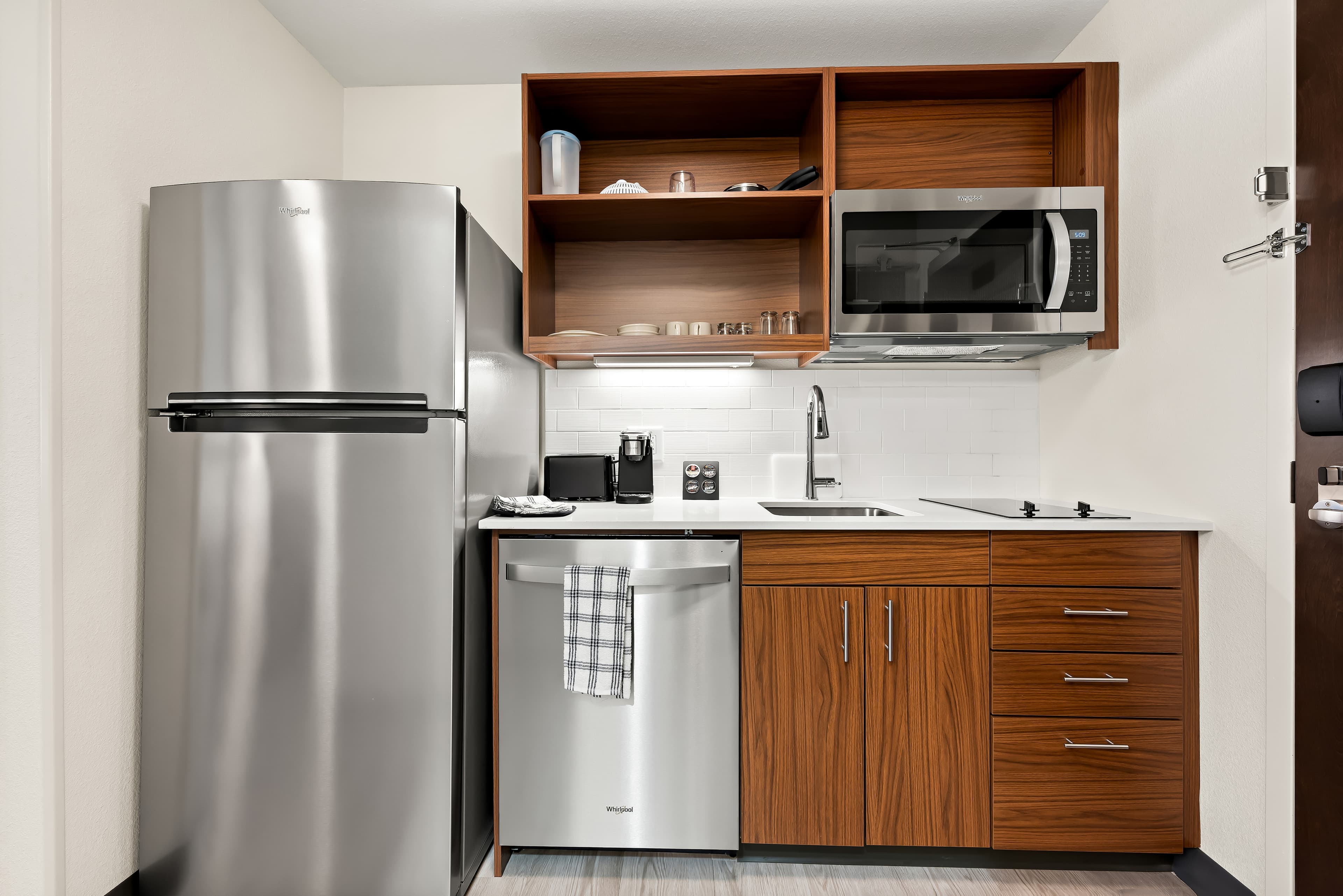 Everhome Suites Huntsville - Research Park — 20
