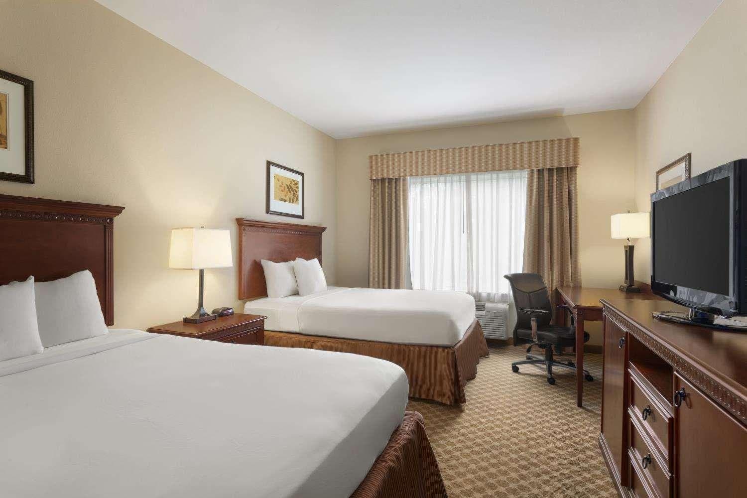 Country Inn & Suites by Radisson, Saraland, AL — 8