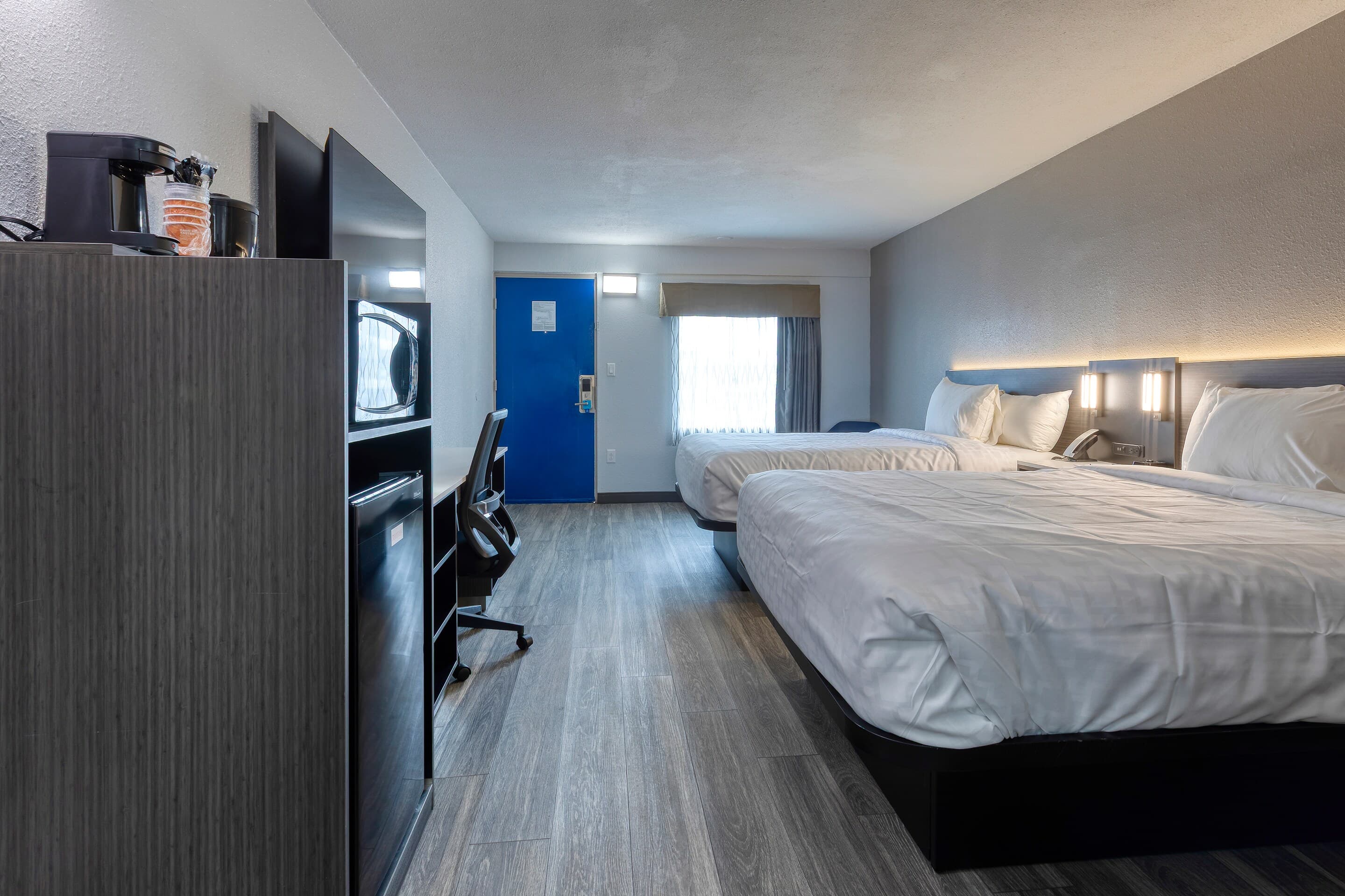 Clarion Pointe Decatur River City — 37