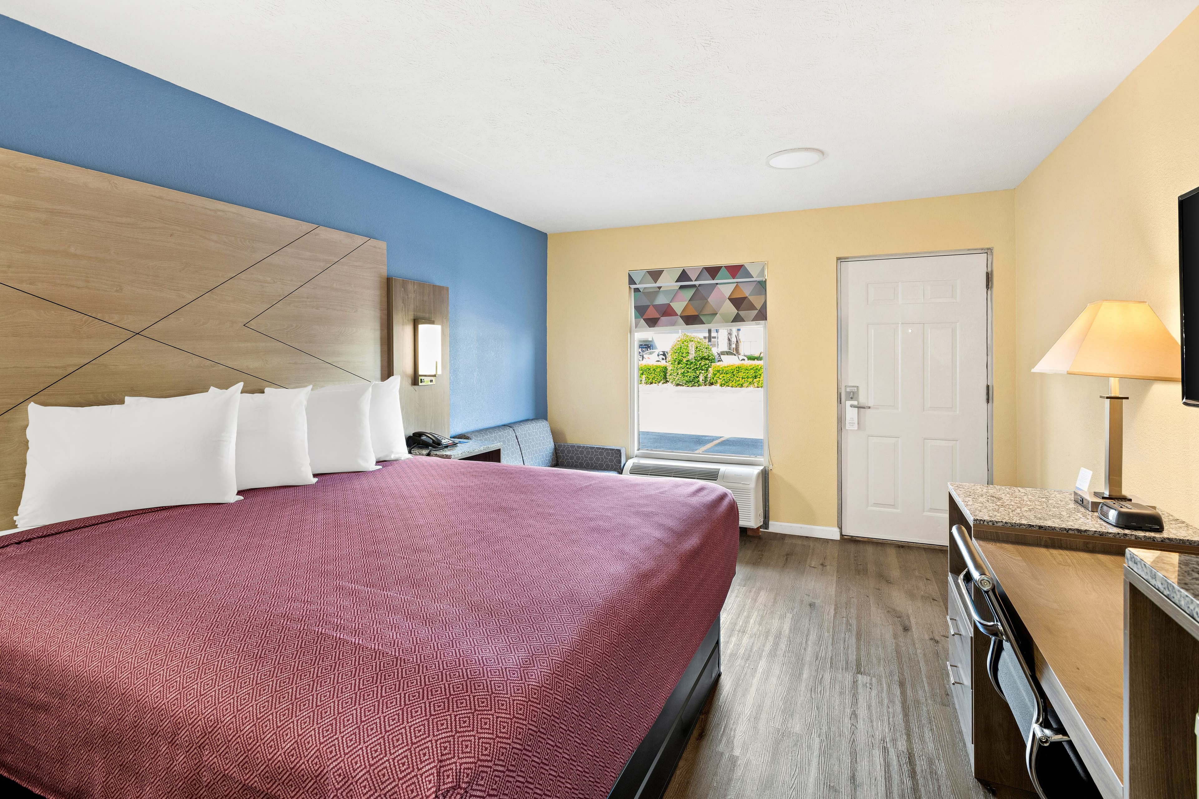 Rodeway Inn Oxford — 7