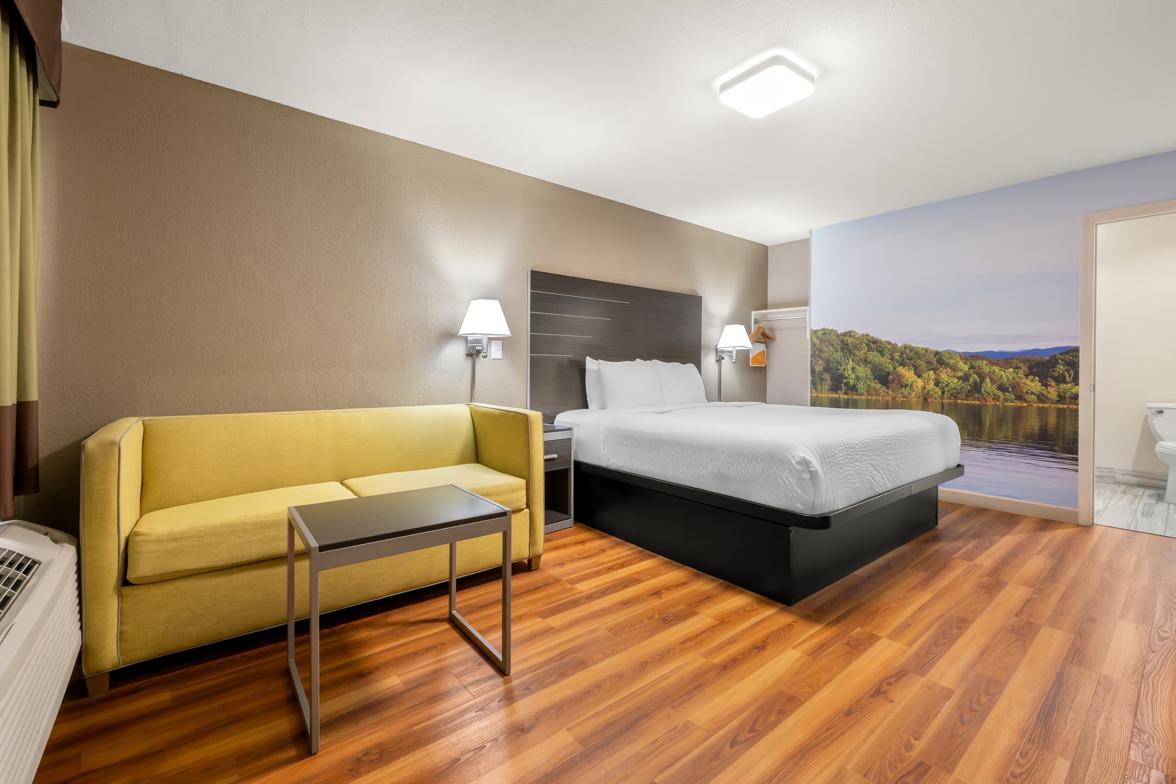 Clarion Pointe Athens I-65 — 25