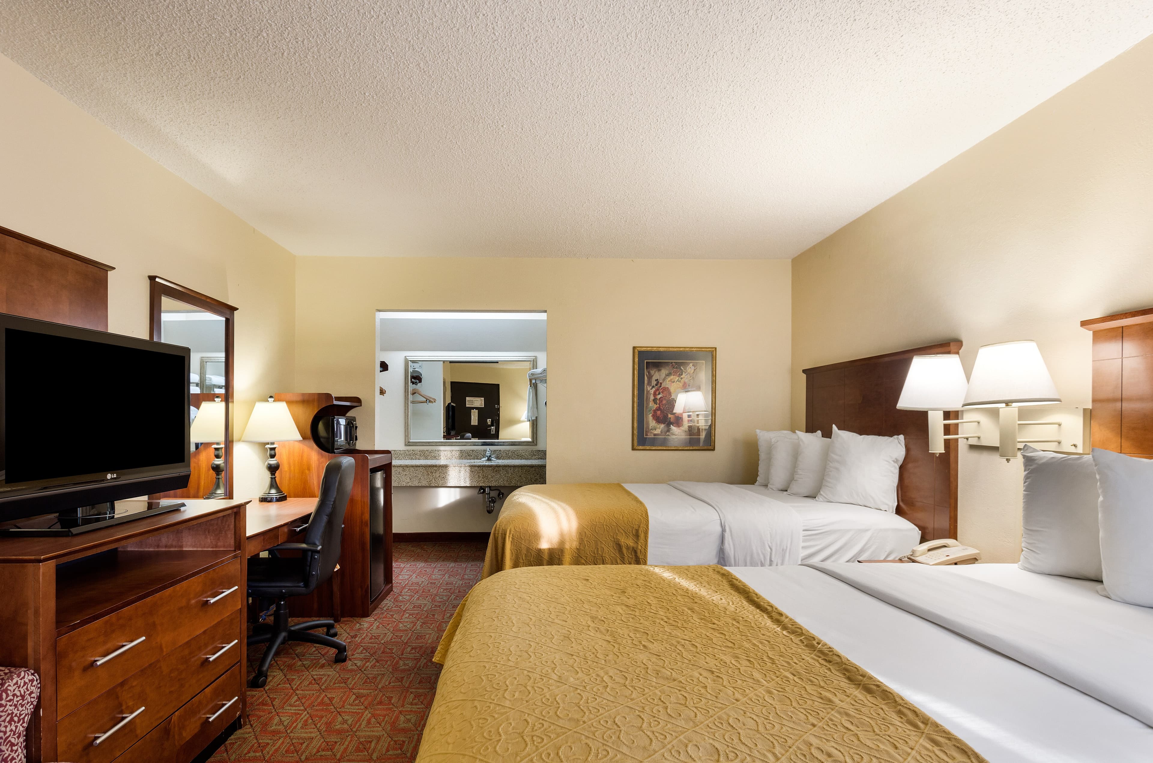 Quality Inn Blytheville - Image 2