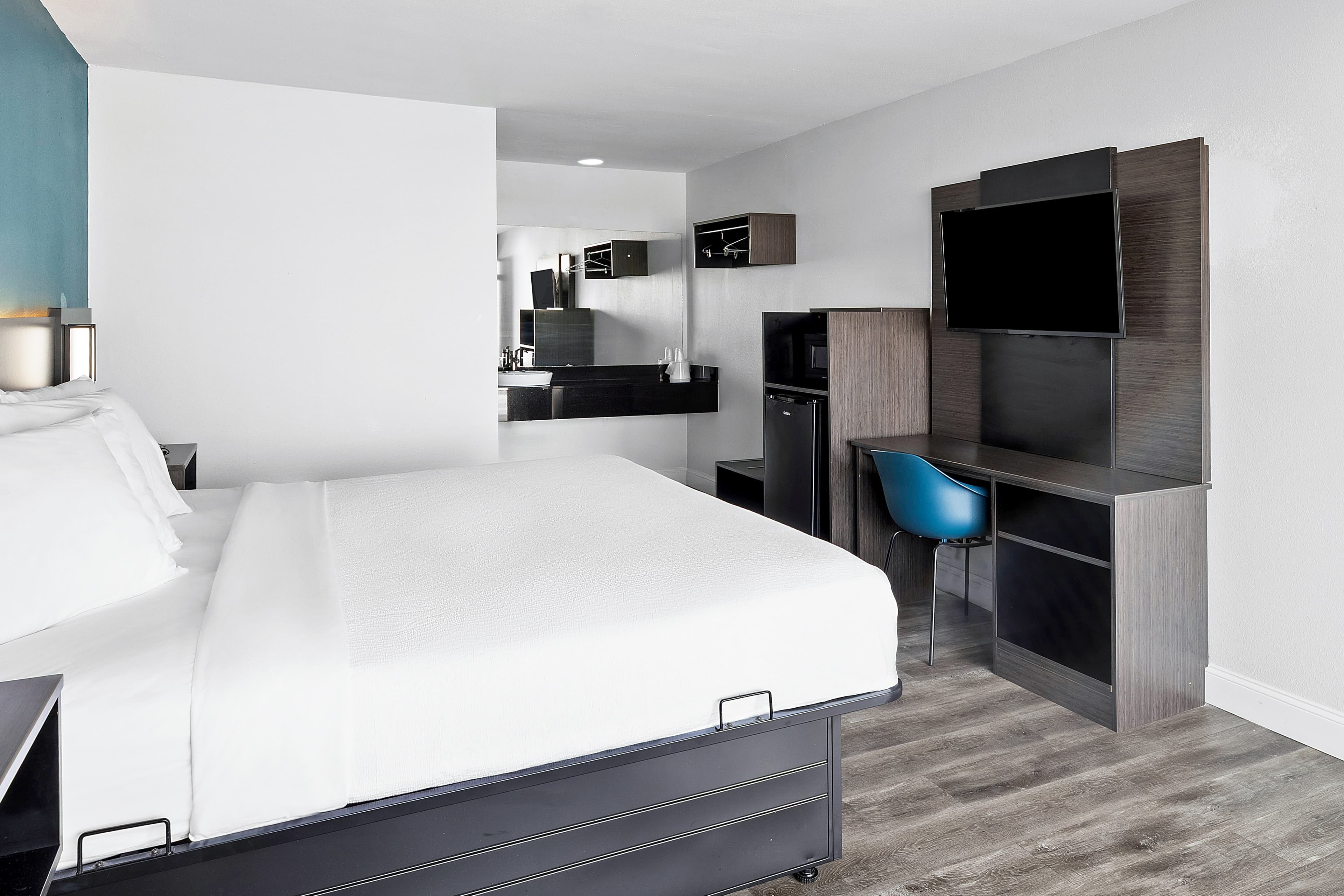 Rodeway Inn West Memphis — 8