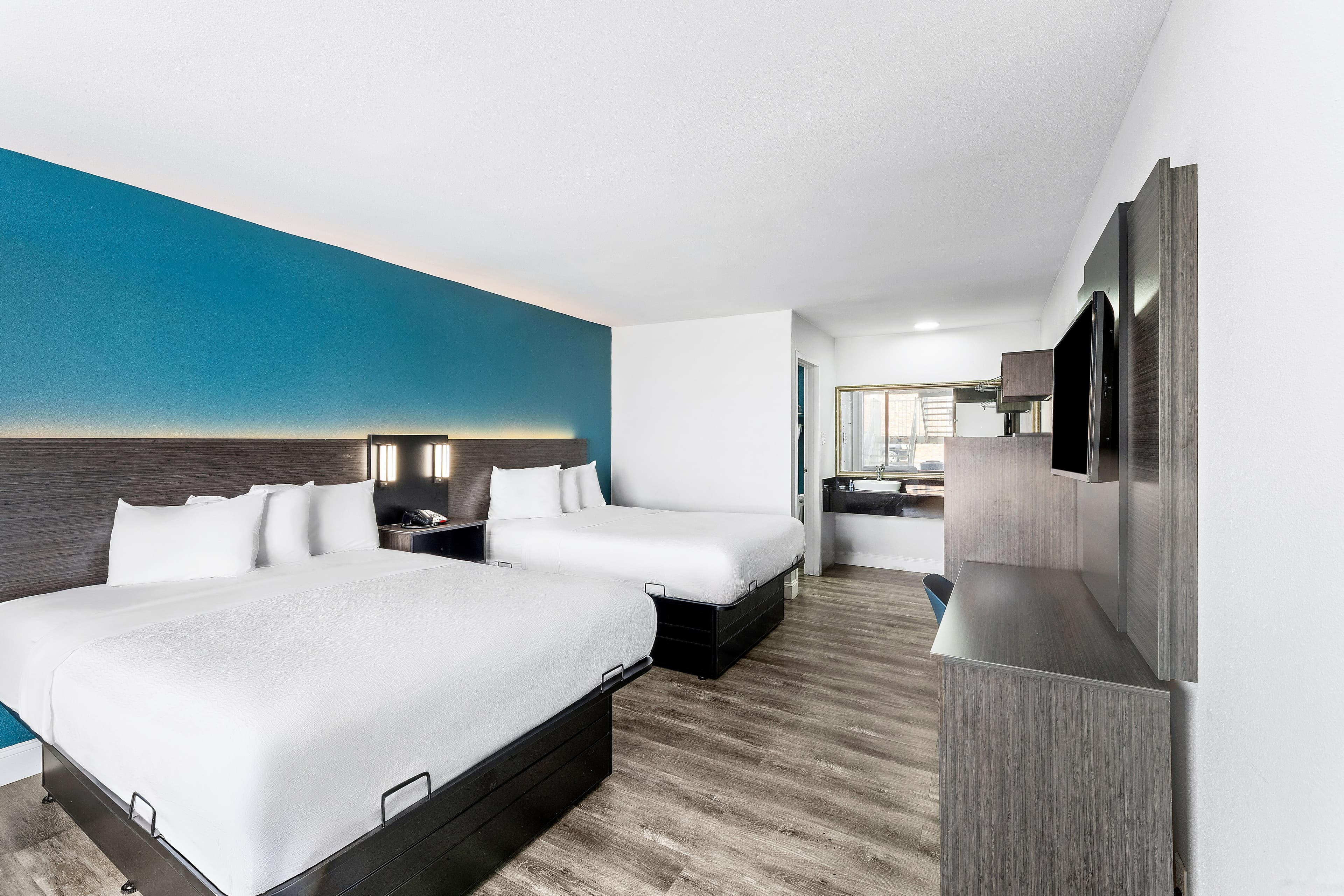 Rodeway Inn West Memphis — 19