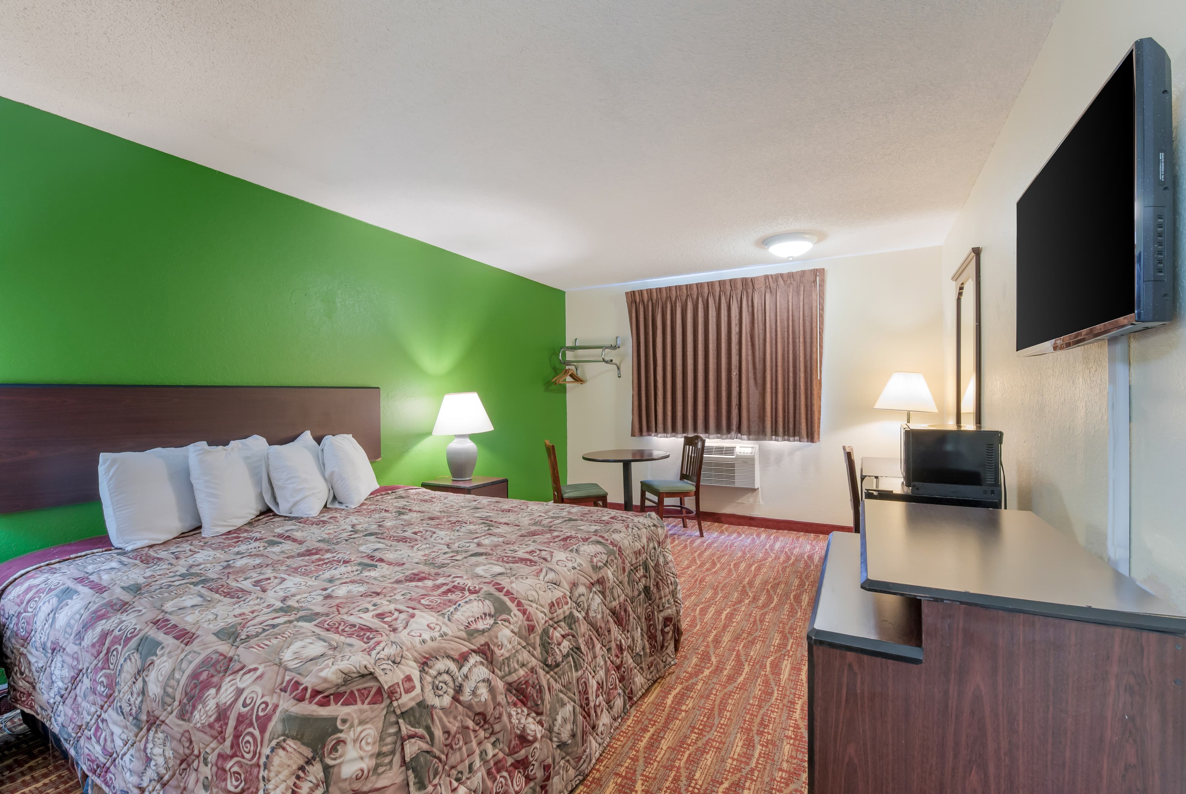 Rodeway Inn Benton — 13