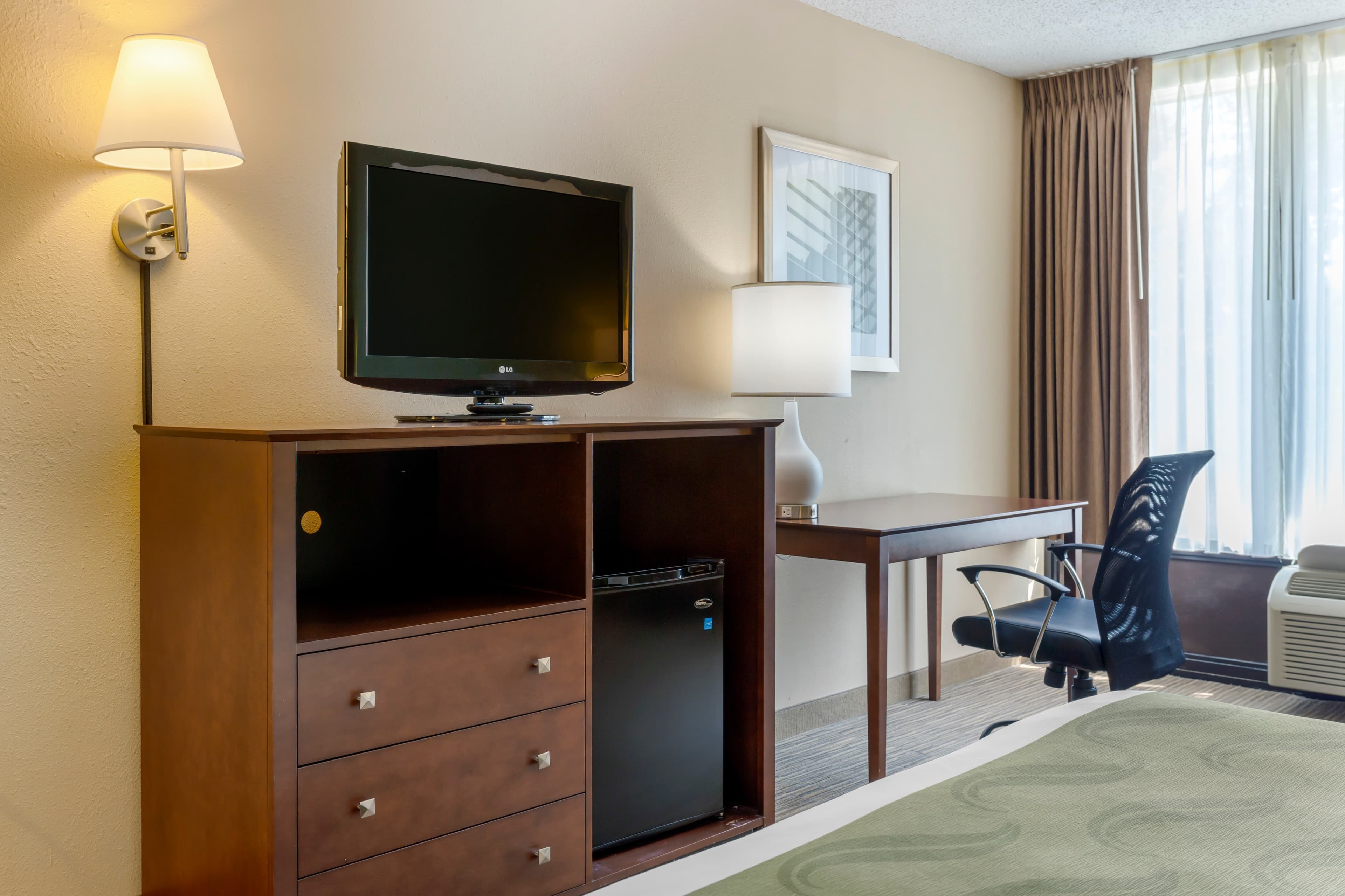 Quality Inn Harrison North - Image 3