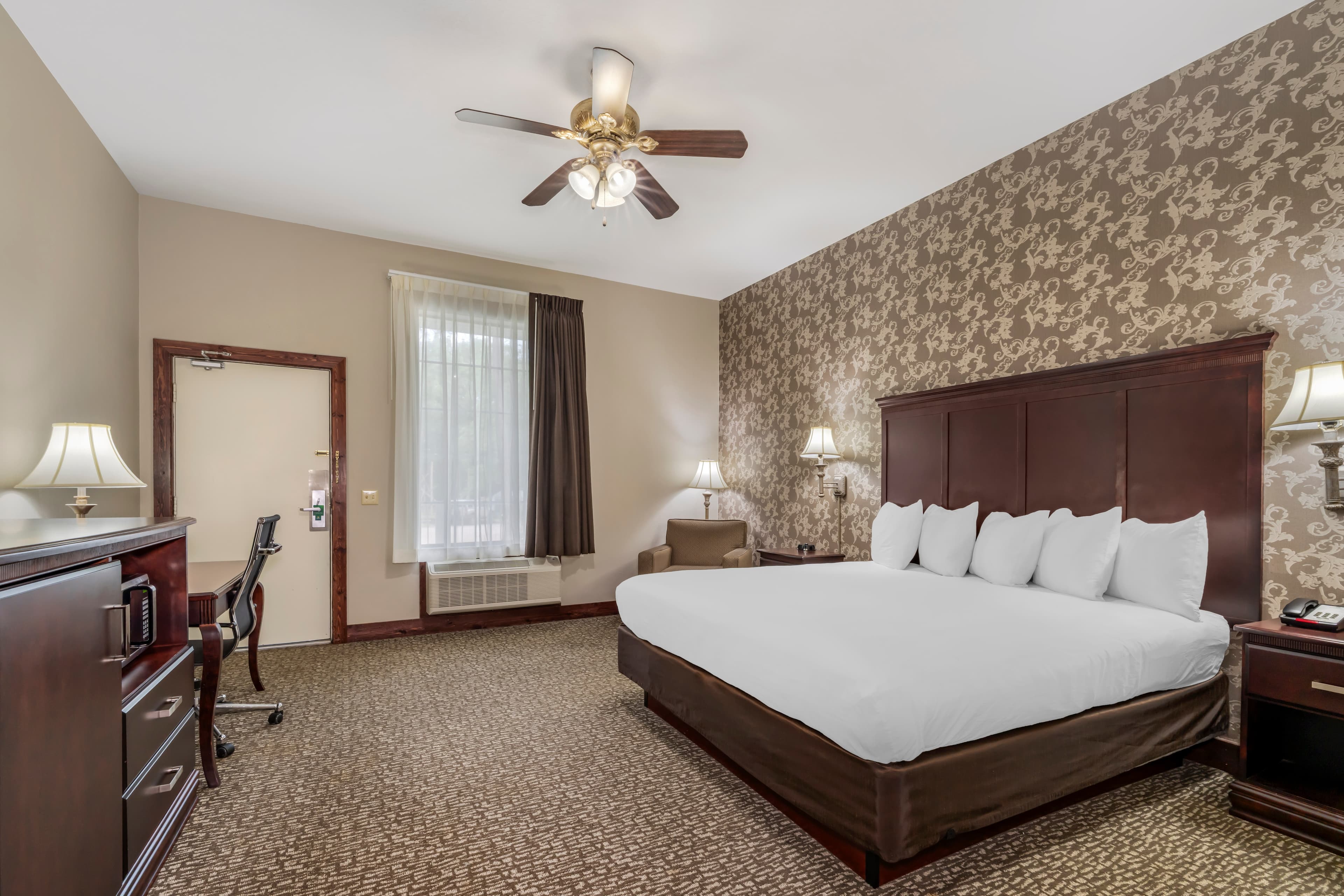 Quality Inn Eureka Springs South — 20