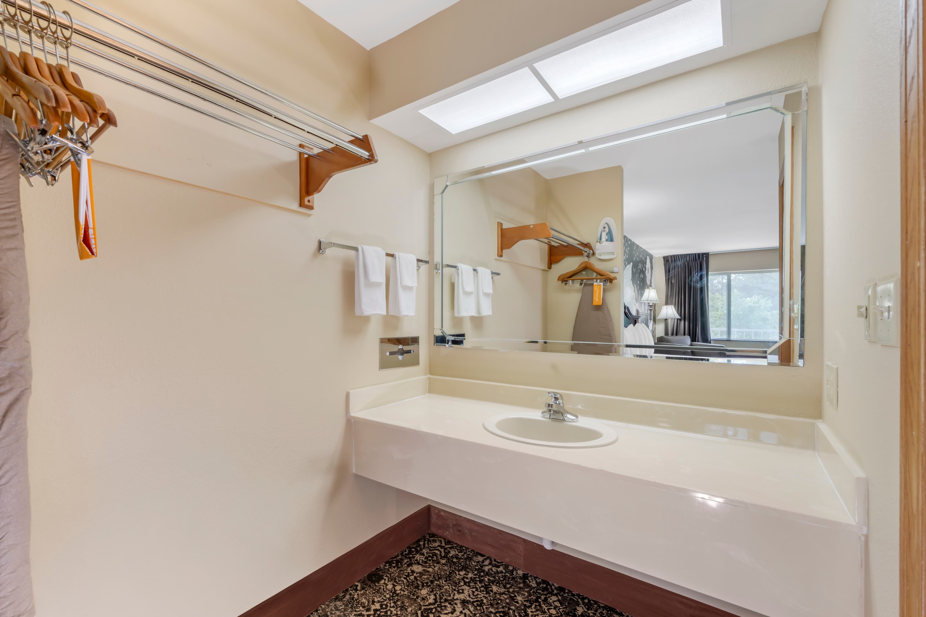 Quality Inn Eureka Springs South — 11