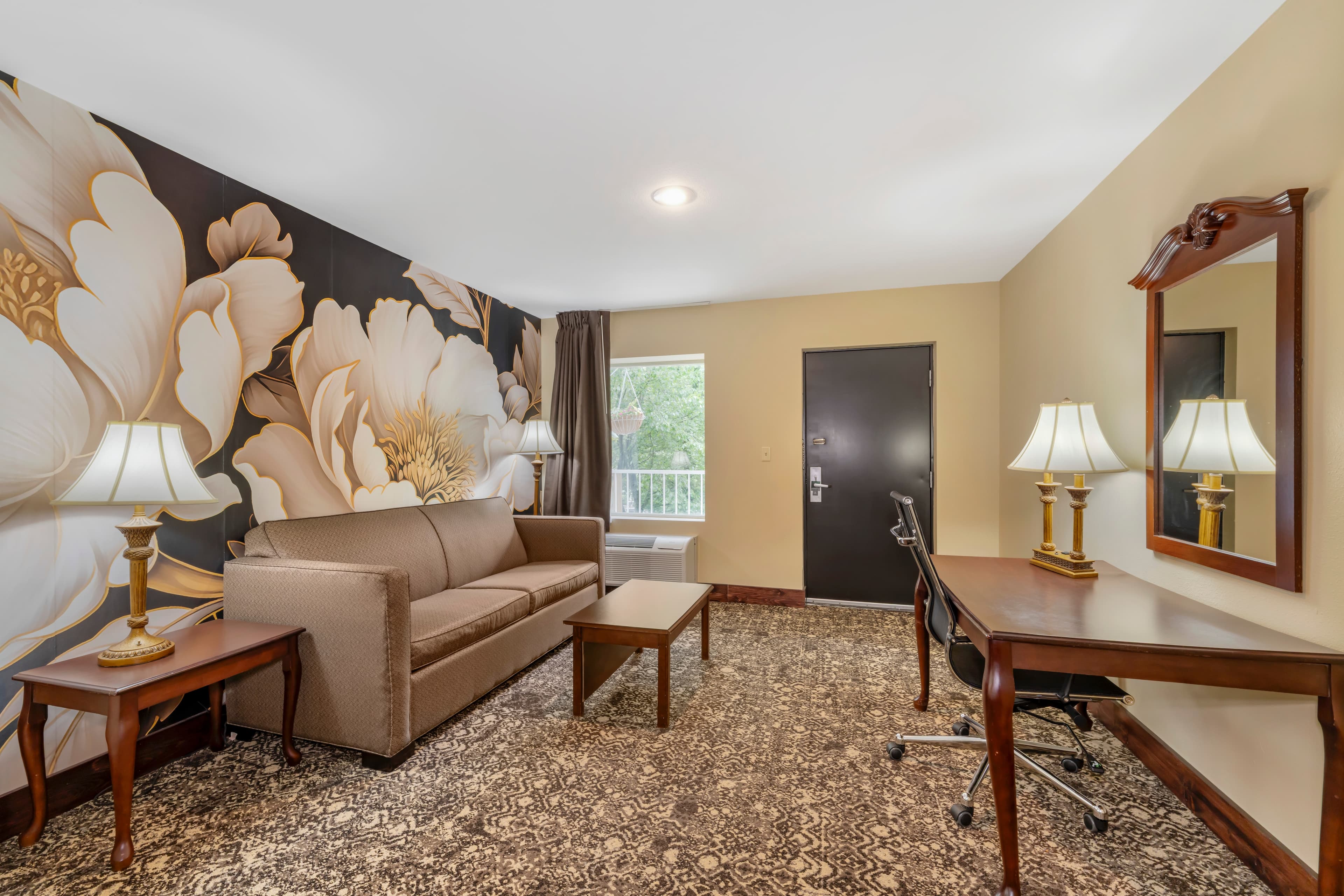 Quality Inn Eureka Springs South - Image 4
