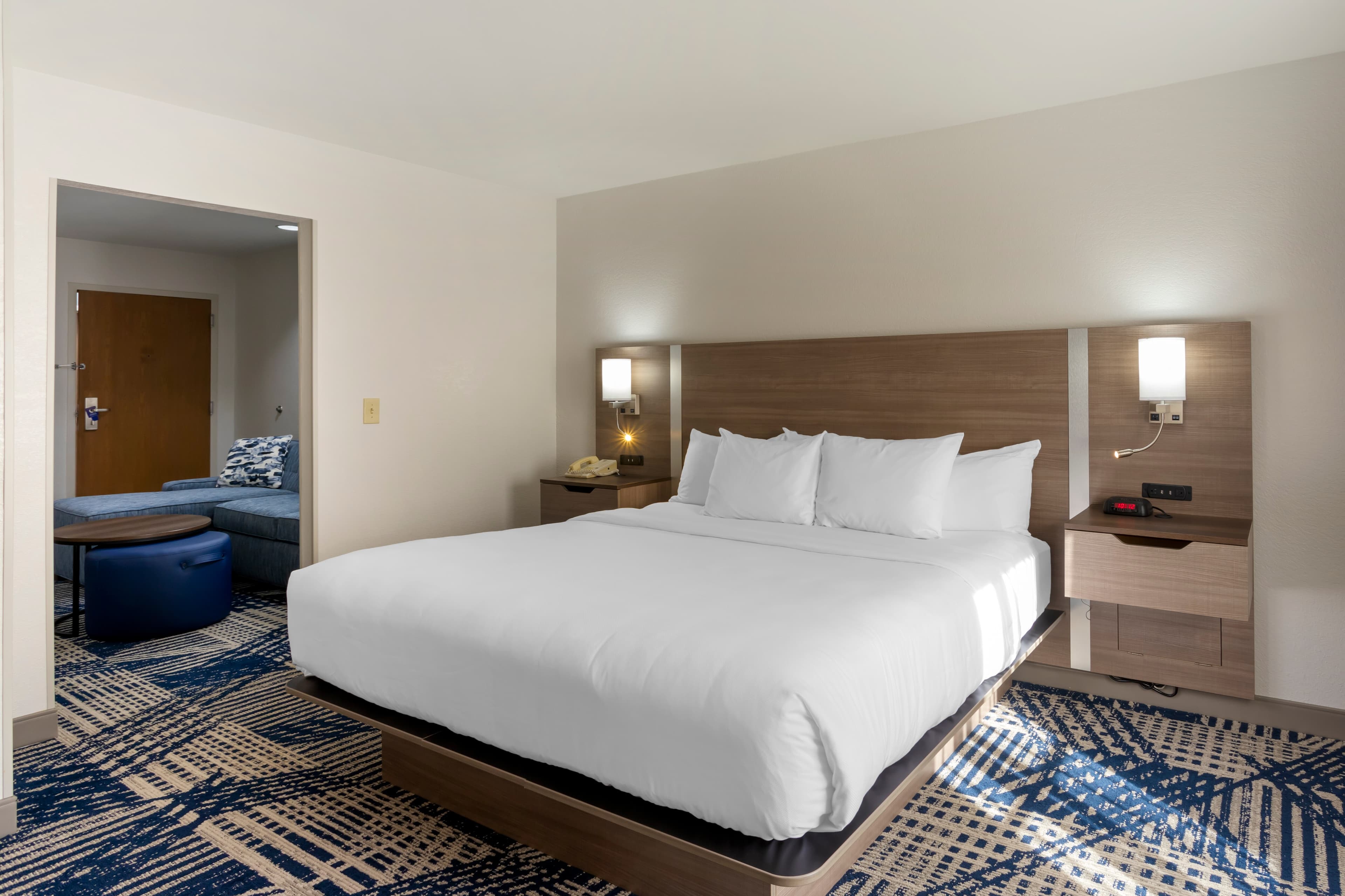 Comfort Inn & Suites Hot Springs Midtown - Image 1