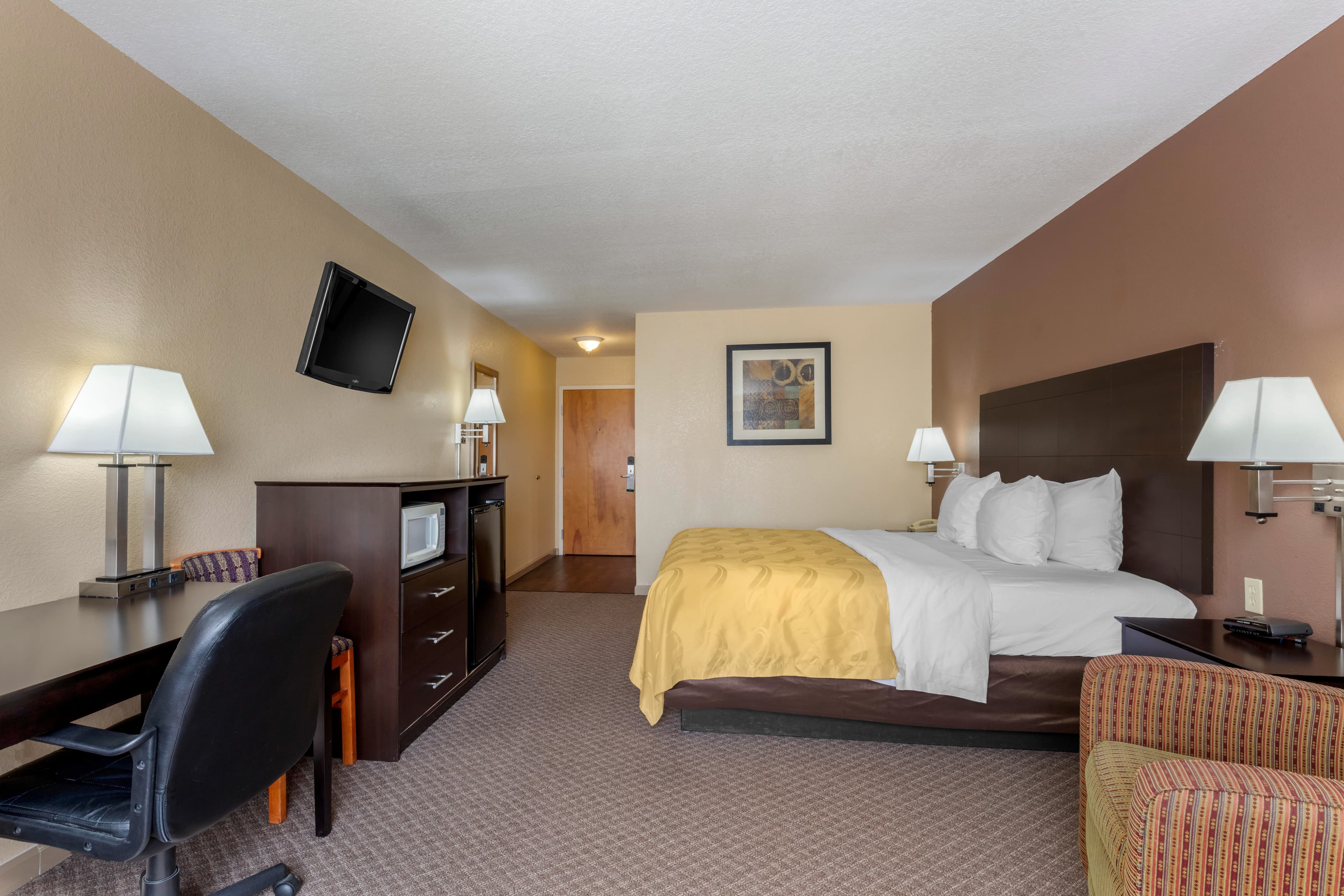 Quality Inn West Memphis I-40 — 10