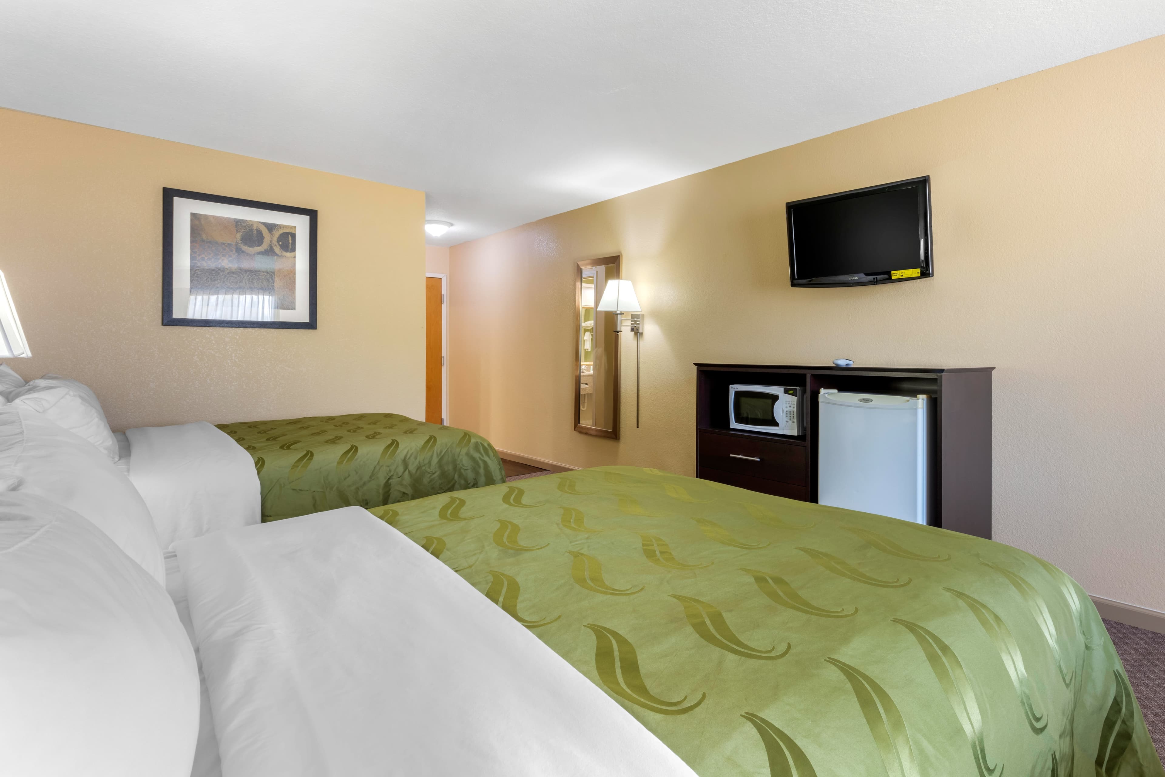 Quality Inn West Memphis I-40 — 19