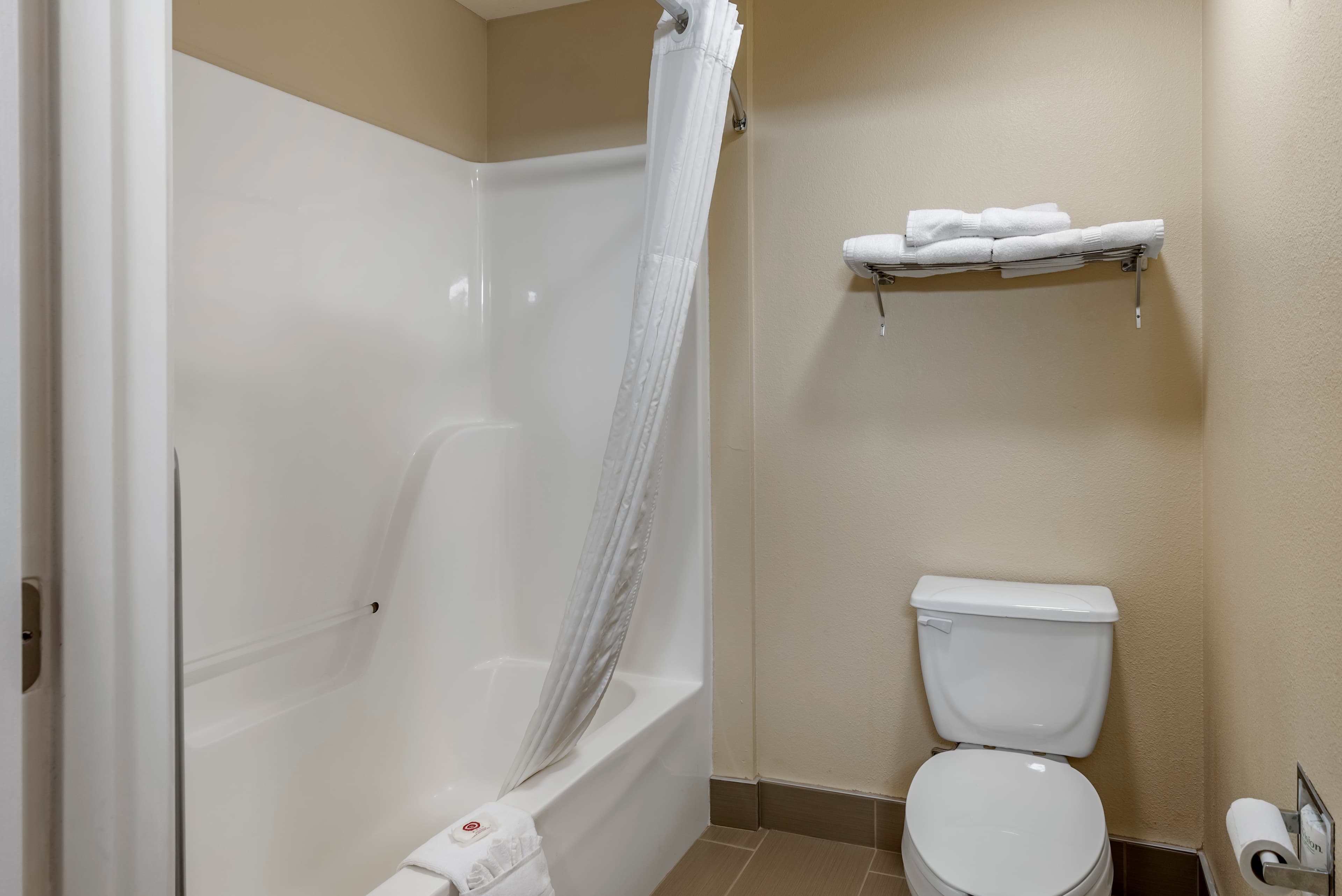Comfort Inn & Suites Bryant - Benton — 15