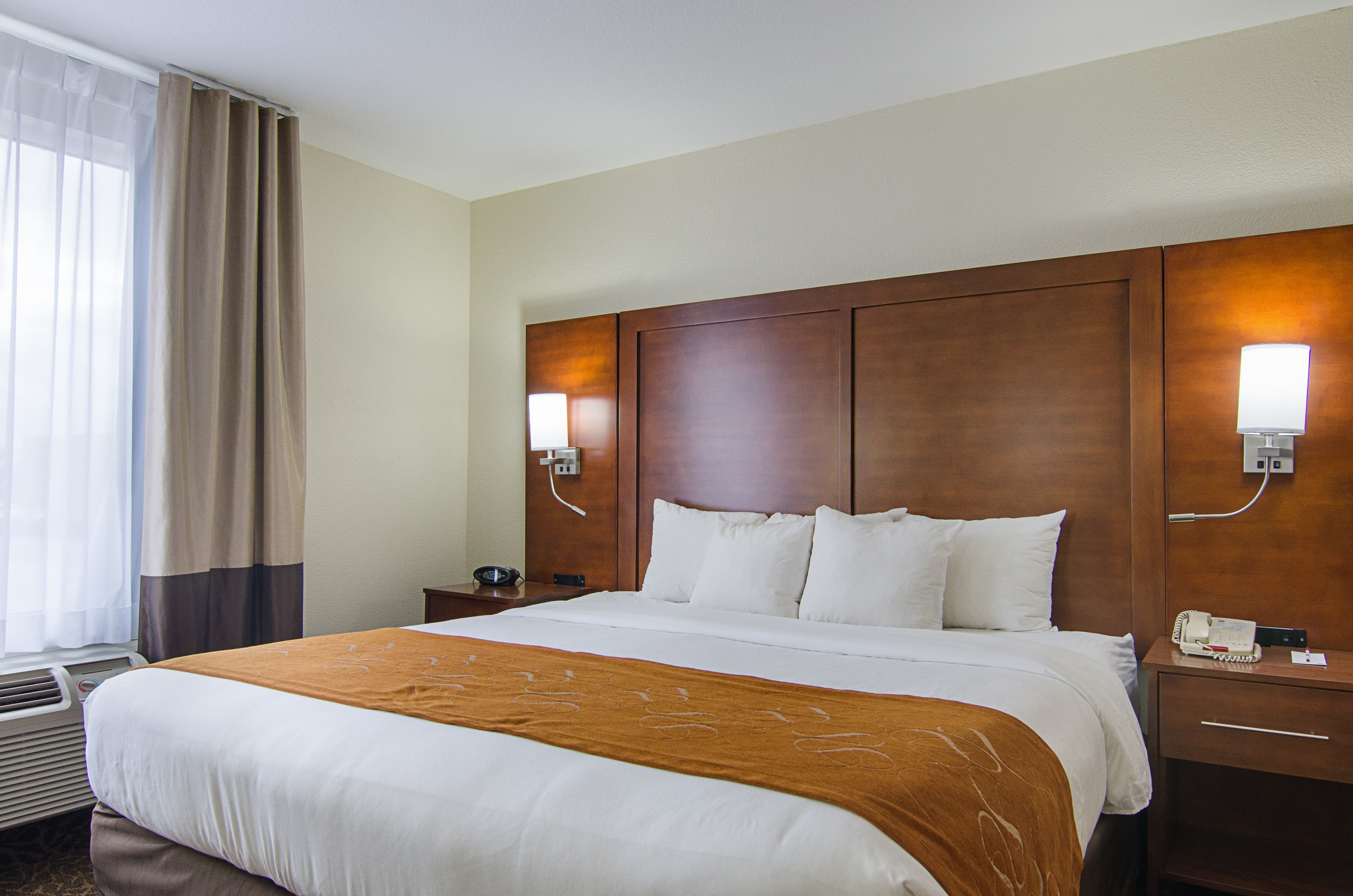Quality Suites Springdale West I-49 — 9