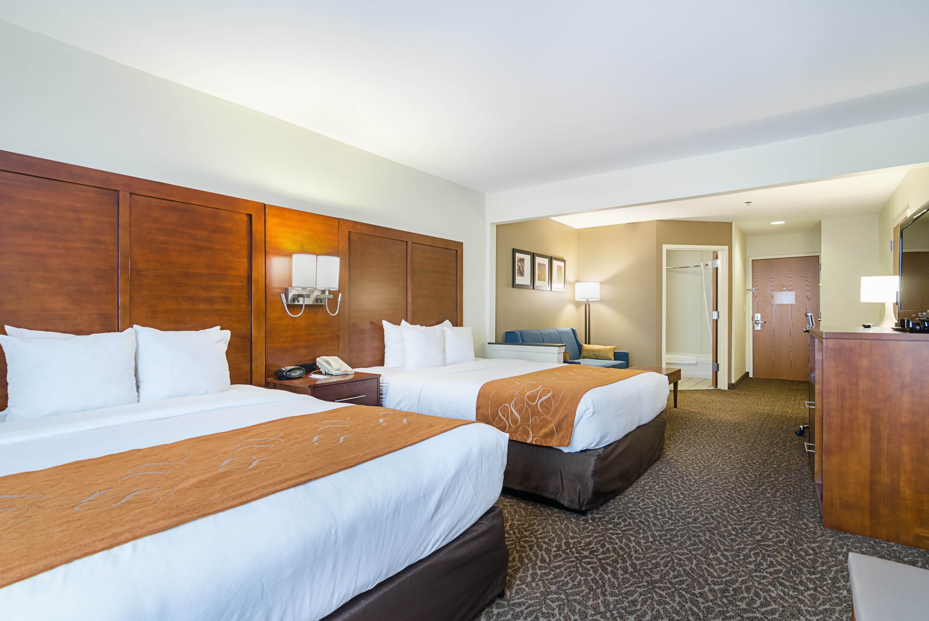 Quality Suites Springdale West I-49 — 56