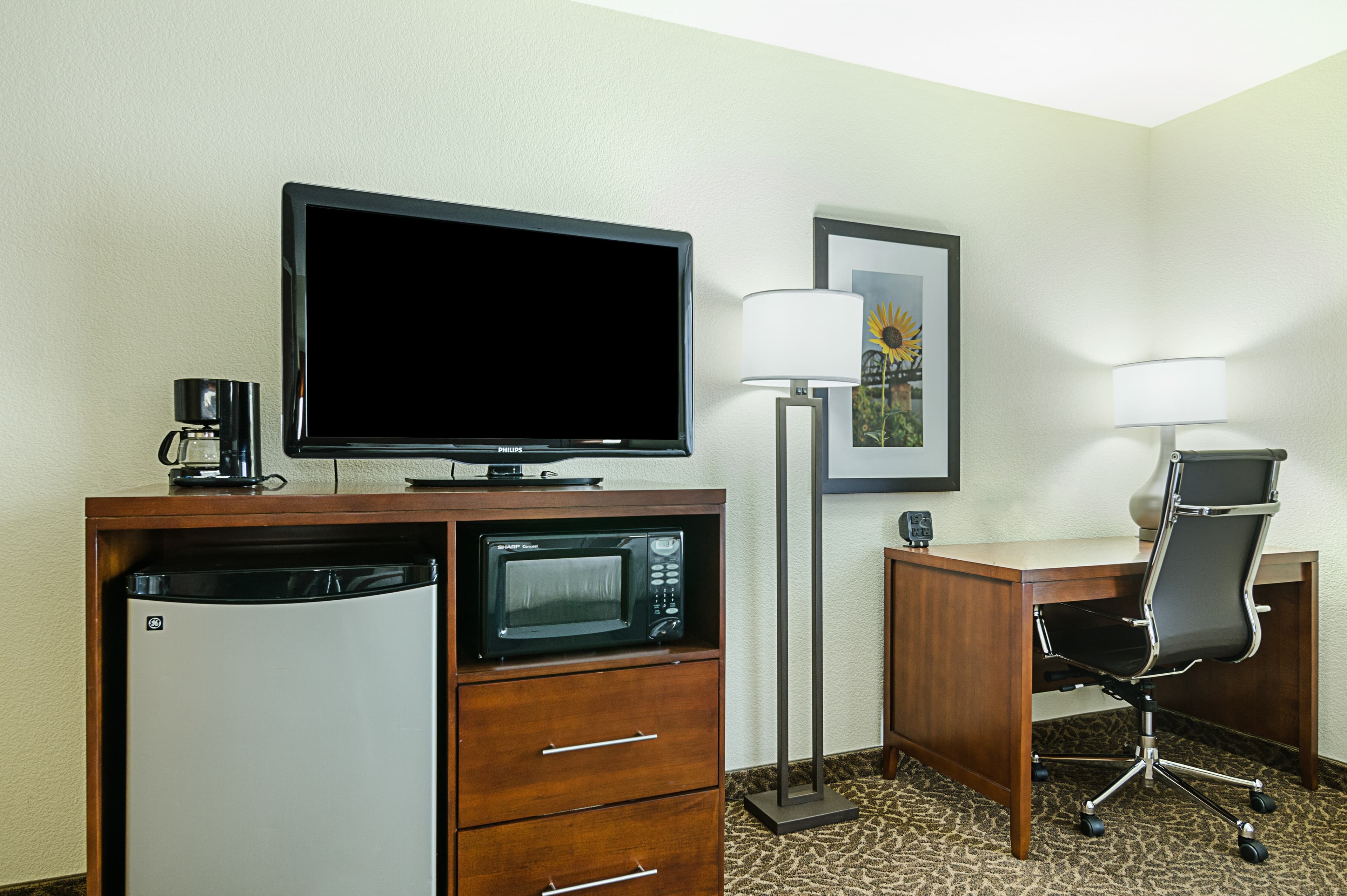 Quality Suites Springdale West I-49 — 15