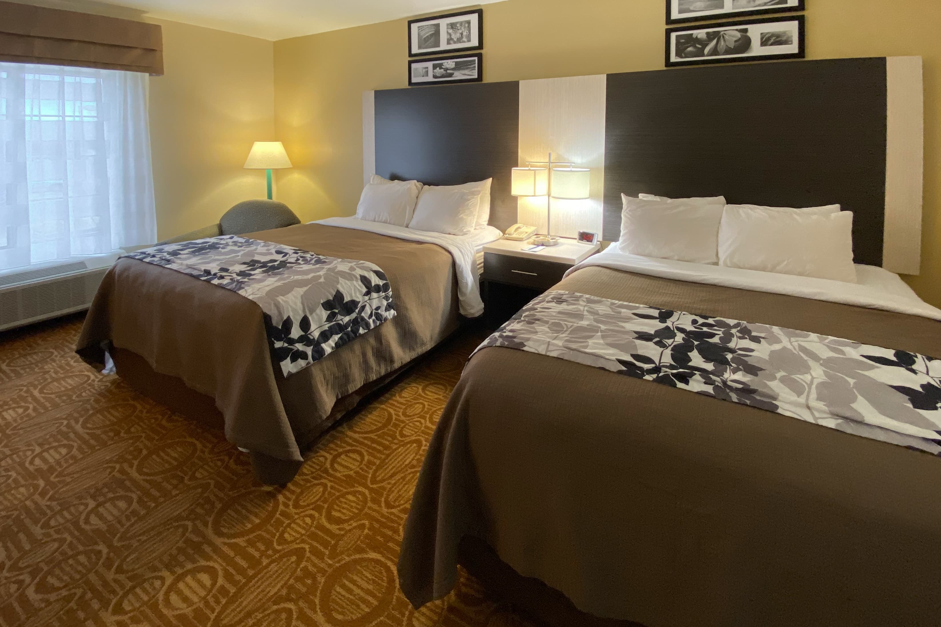 Sleep Inn & Suites Springdale West — 10