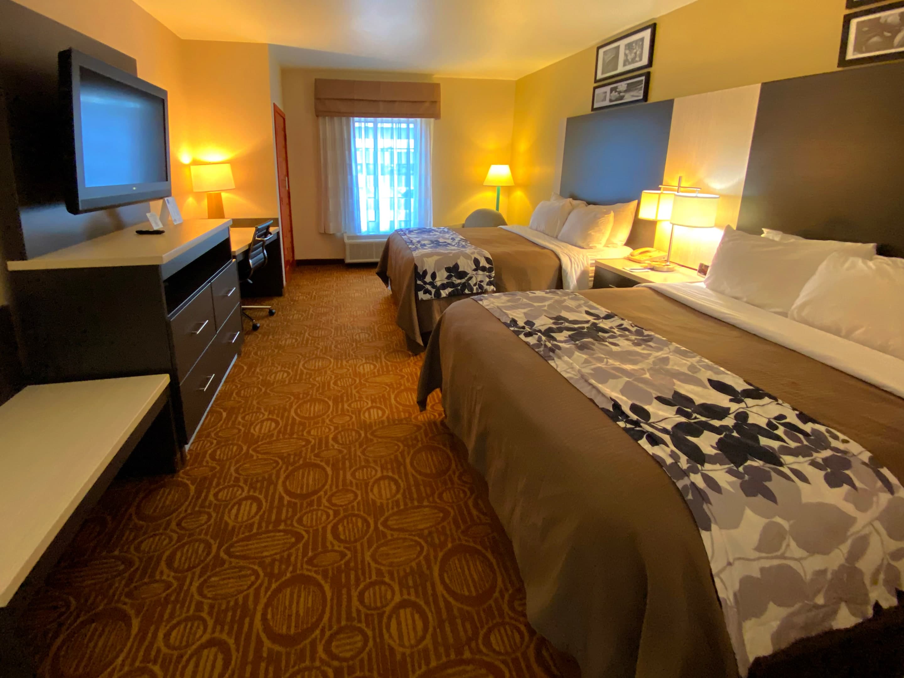 Sleep Inn & Suites Springdale West — 11