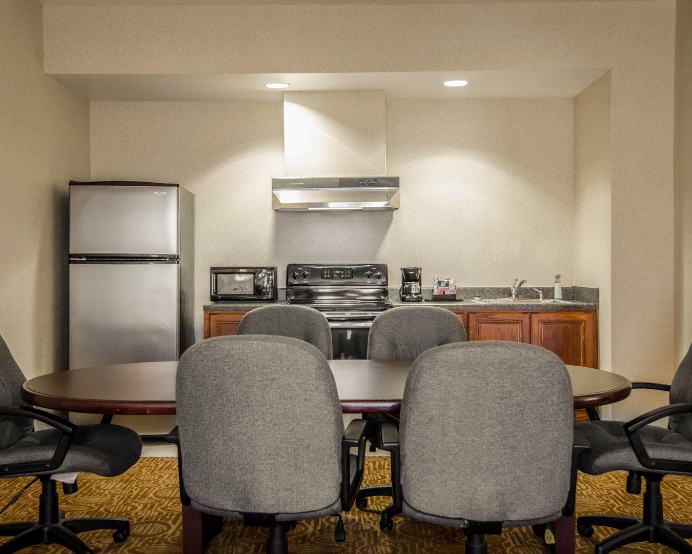 Sleep Inn & Suites Springdale West — 17