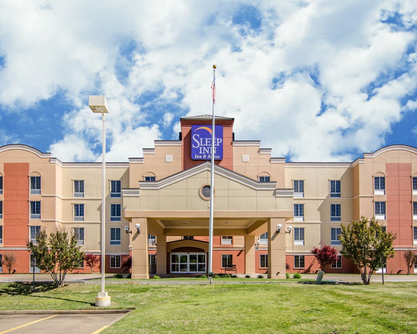Sleep Inn & Suites Springdale West - Image 1