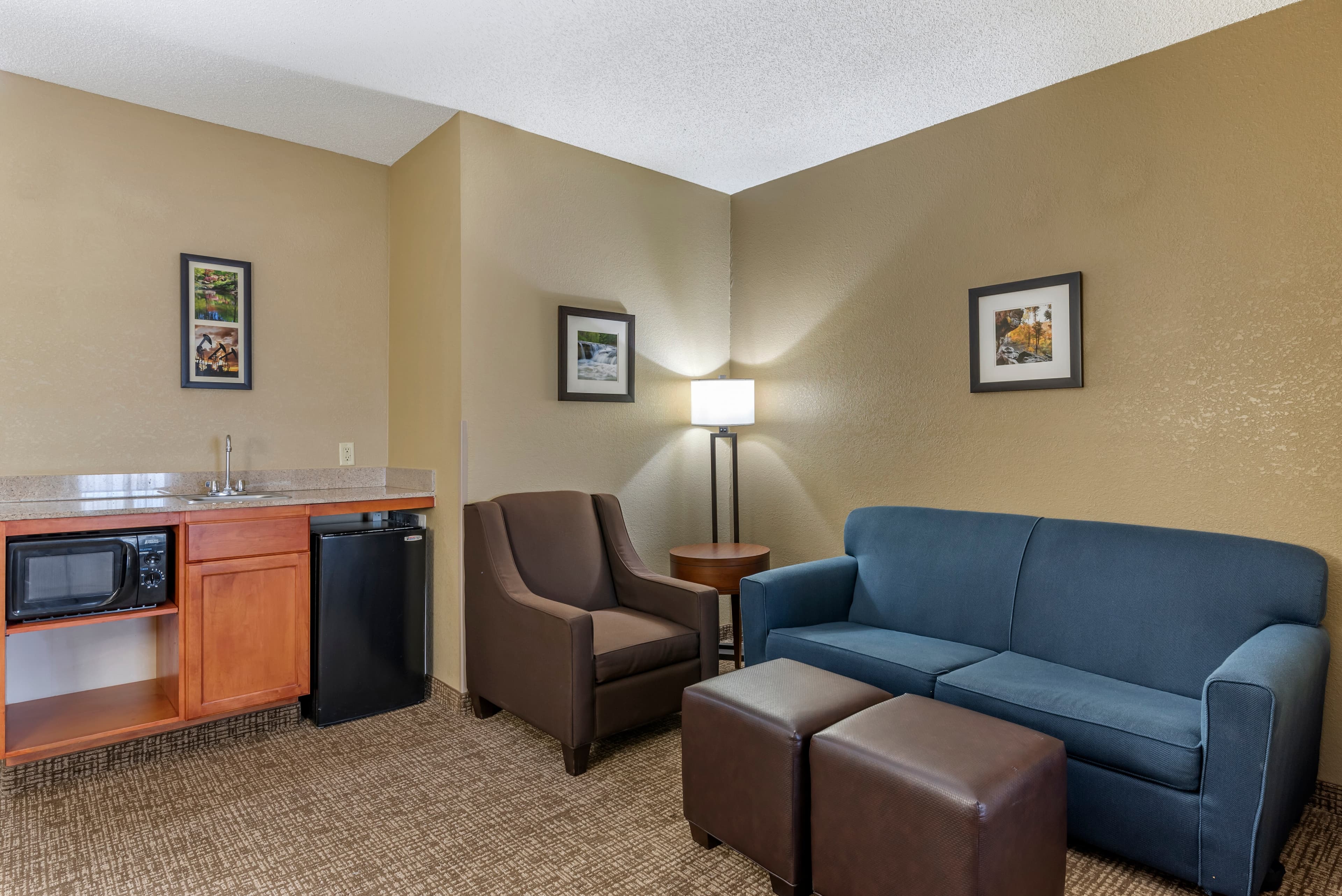 Comfort Inn & Suites El Dorado — 17