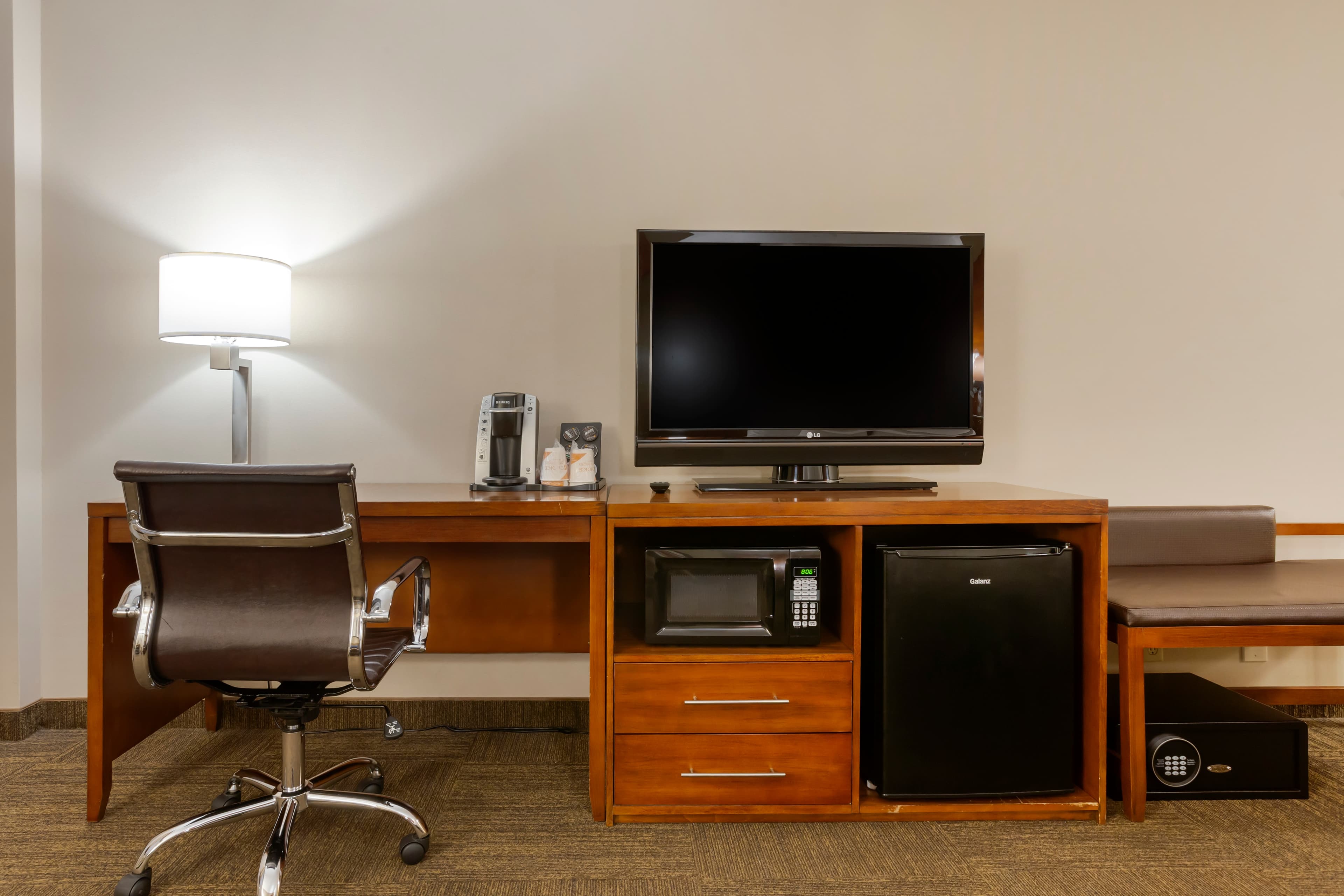 Comfort Inn & Suites Presidential — 14