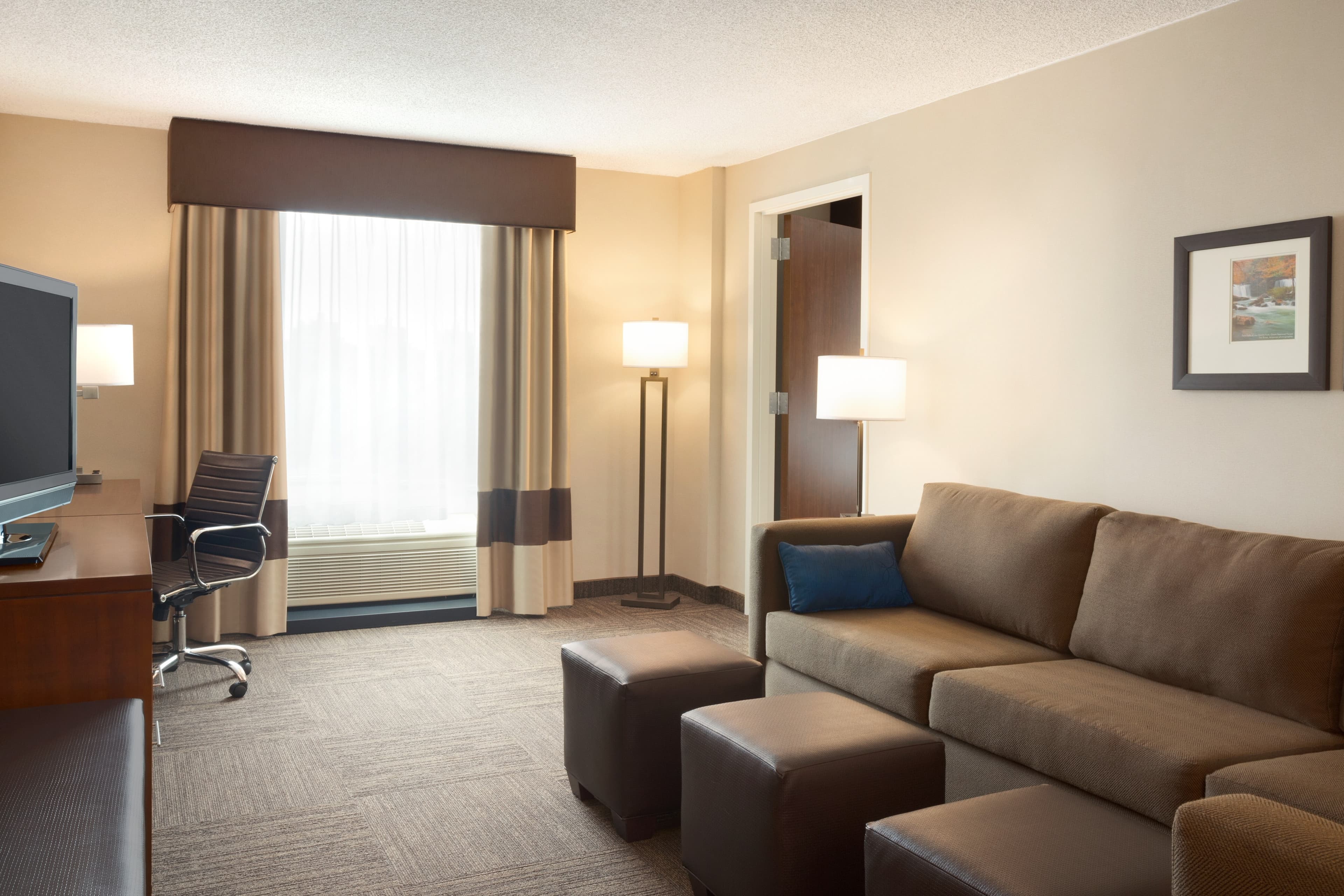Comfort Inn & Suites Presidential — 16