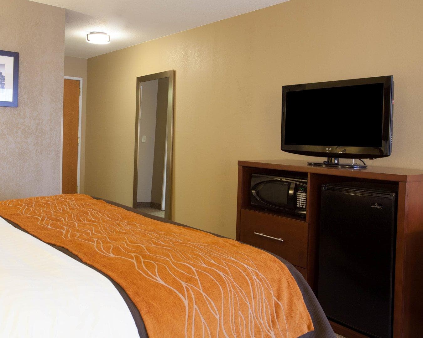 Quality Inn & Suites I-40 East — 5