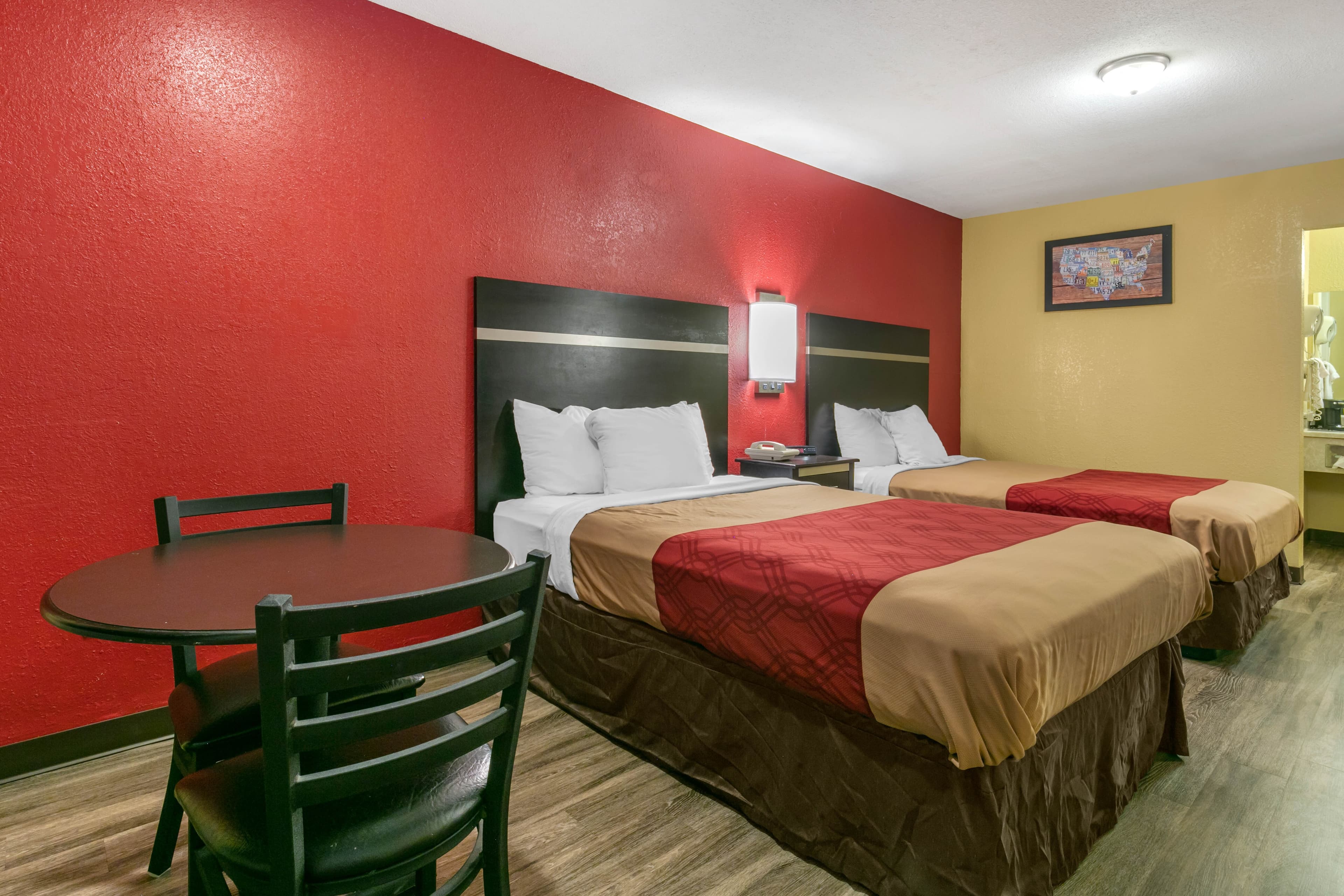 Econo Lodge Jonesboro - Image 2