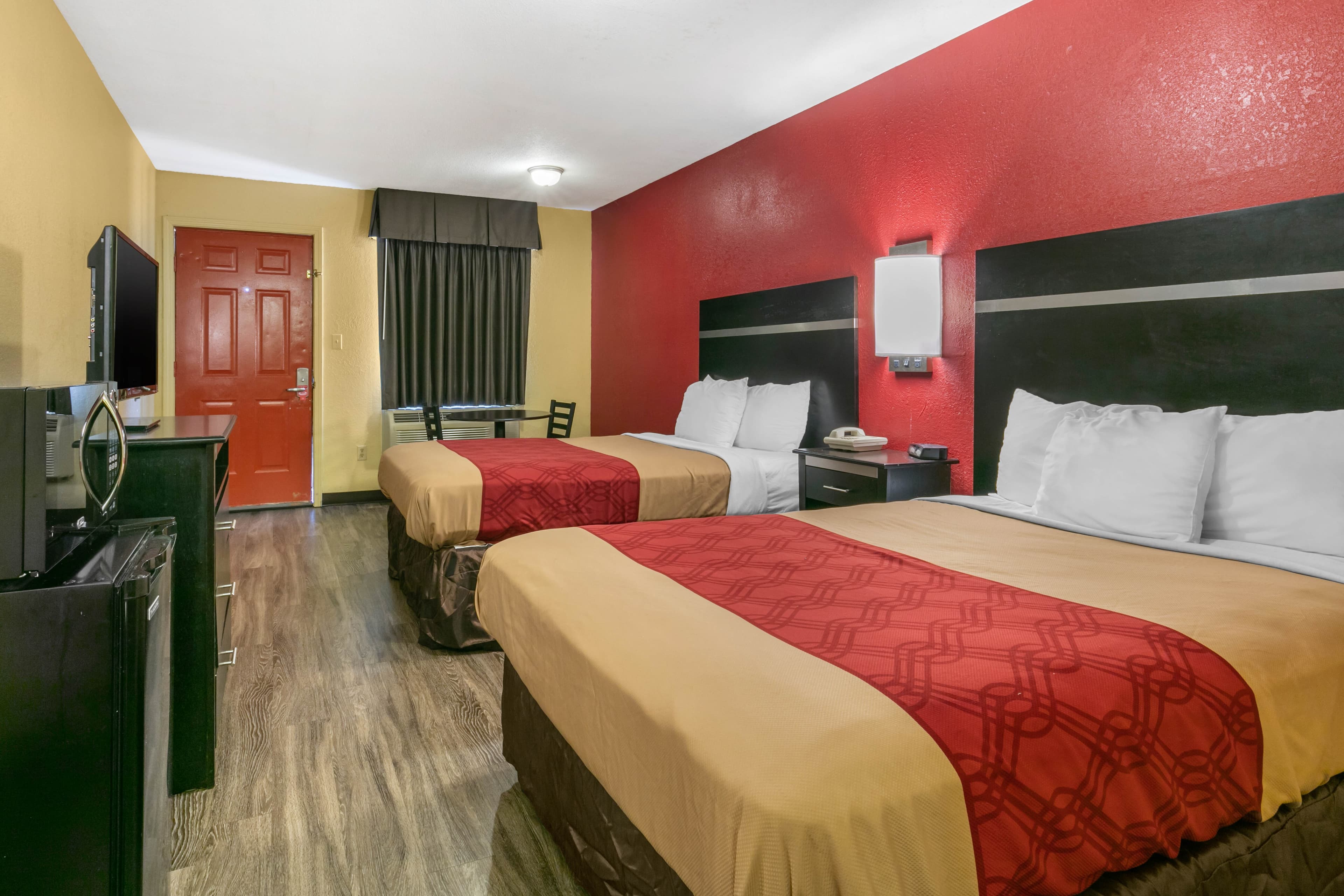 Econo Lodge Jonesboro - Image 4