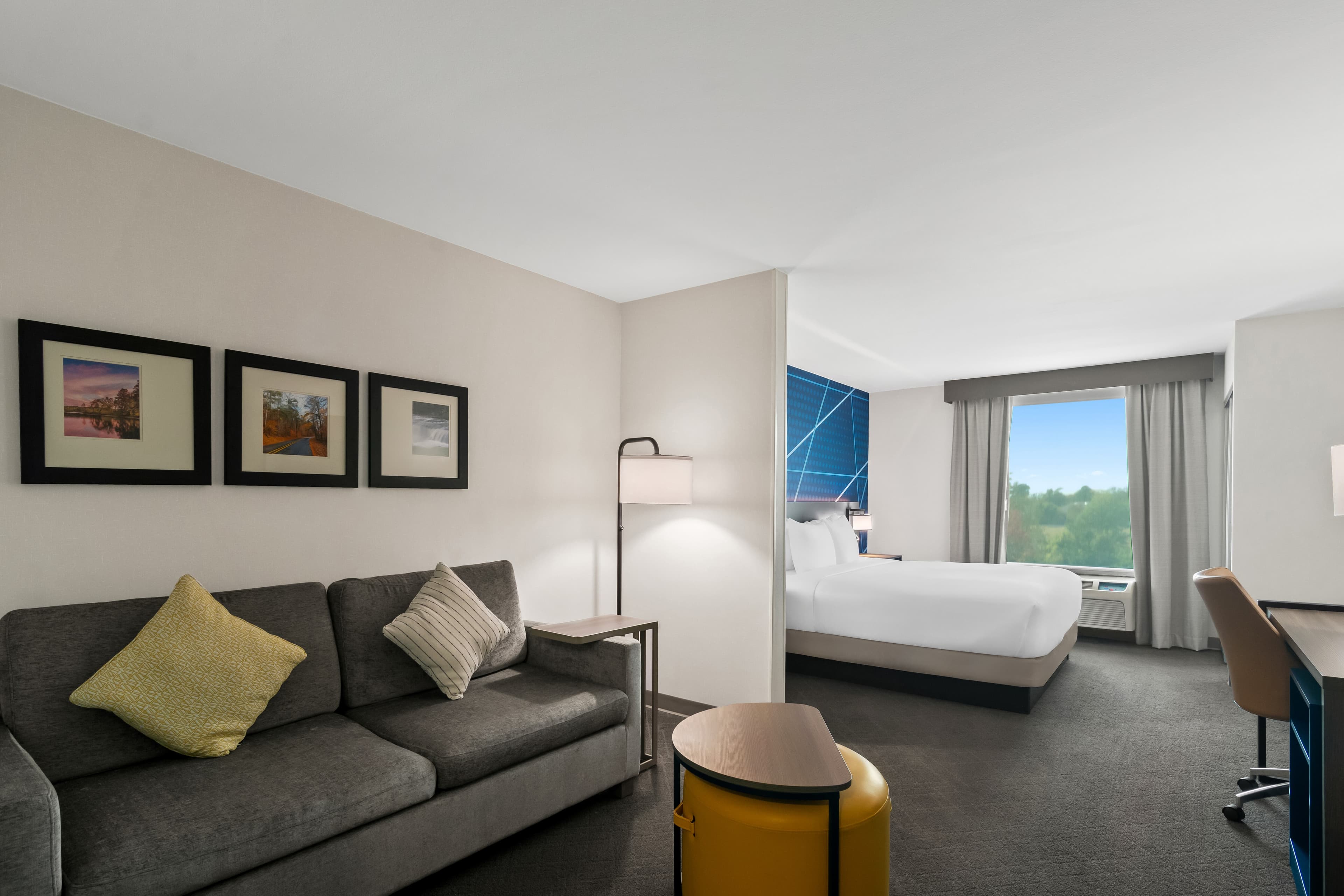 Comfort Suites Bentonville - Rogers - Image 2
