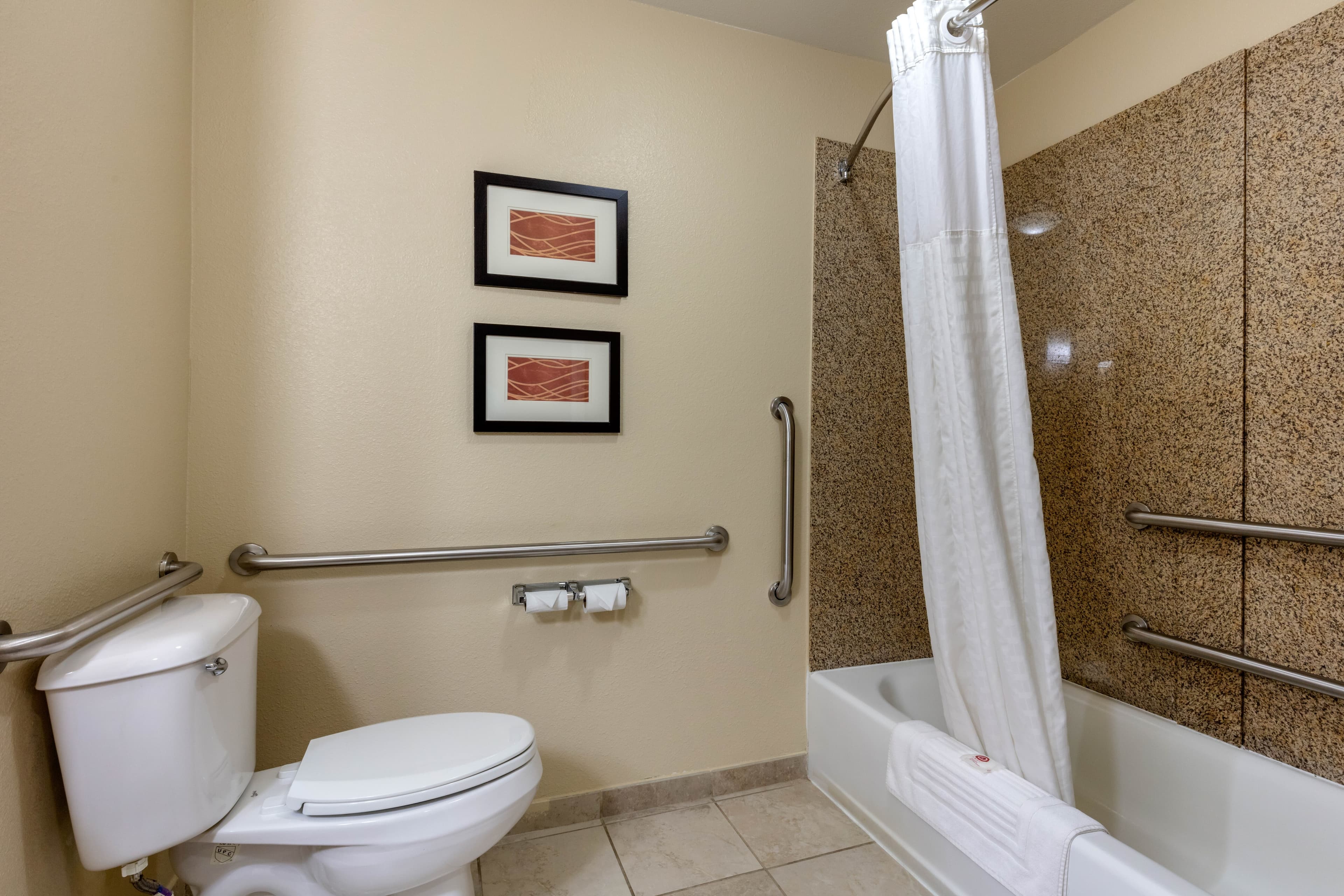 Comfort Inn & Suites North Little Rock McCain Mall — 6