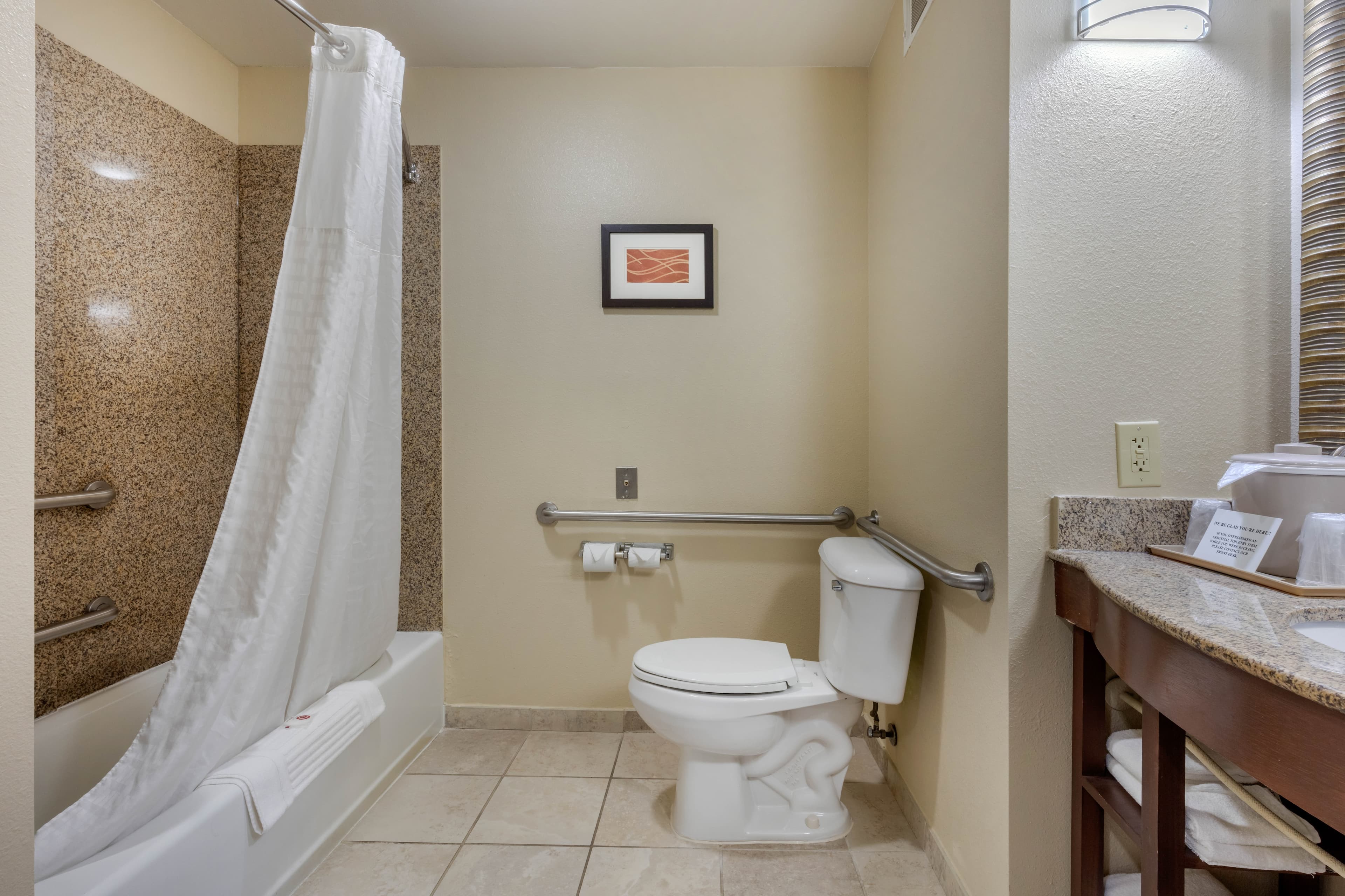 Comfort Inn & Suites North Little Rock McCain Mall — 11