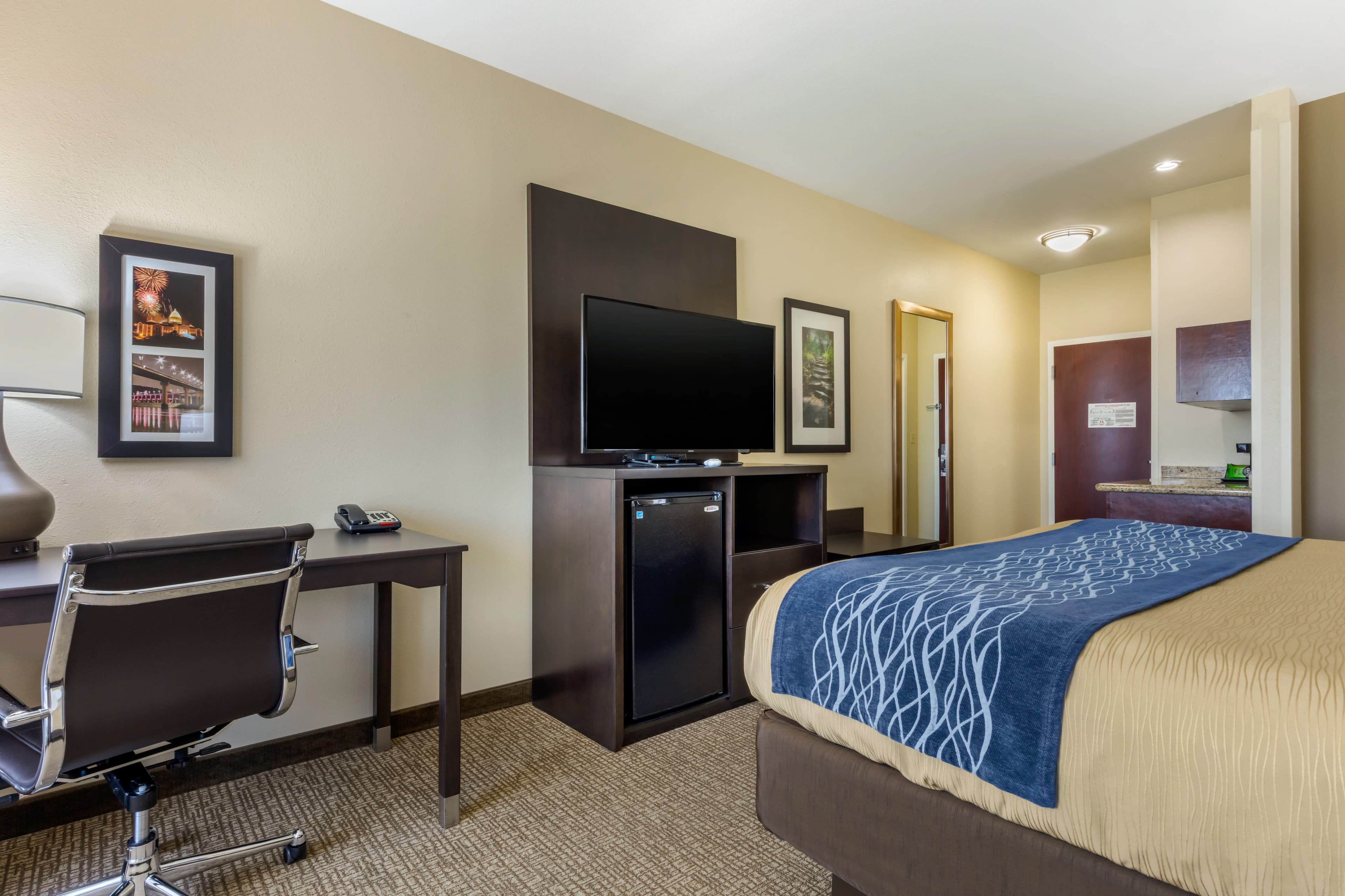 Comfort Inn & Suites North Little Rock McCain Mall — 15