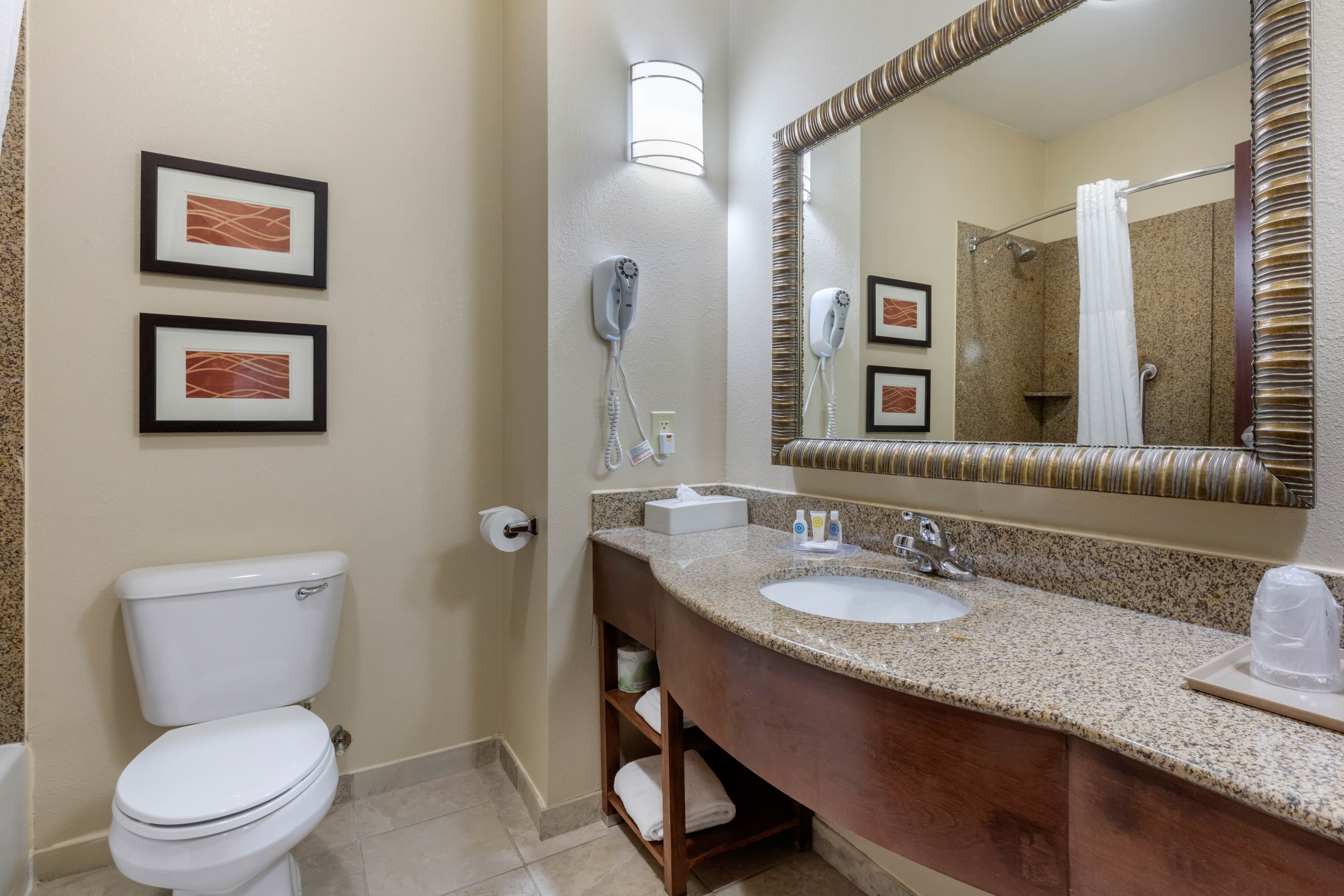 Comfort Inn & Suites North Little Rock McCain Mall — 27