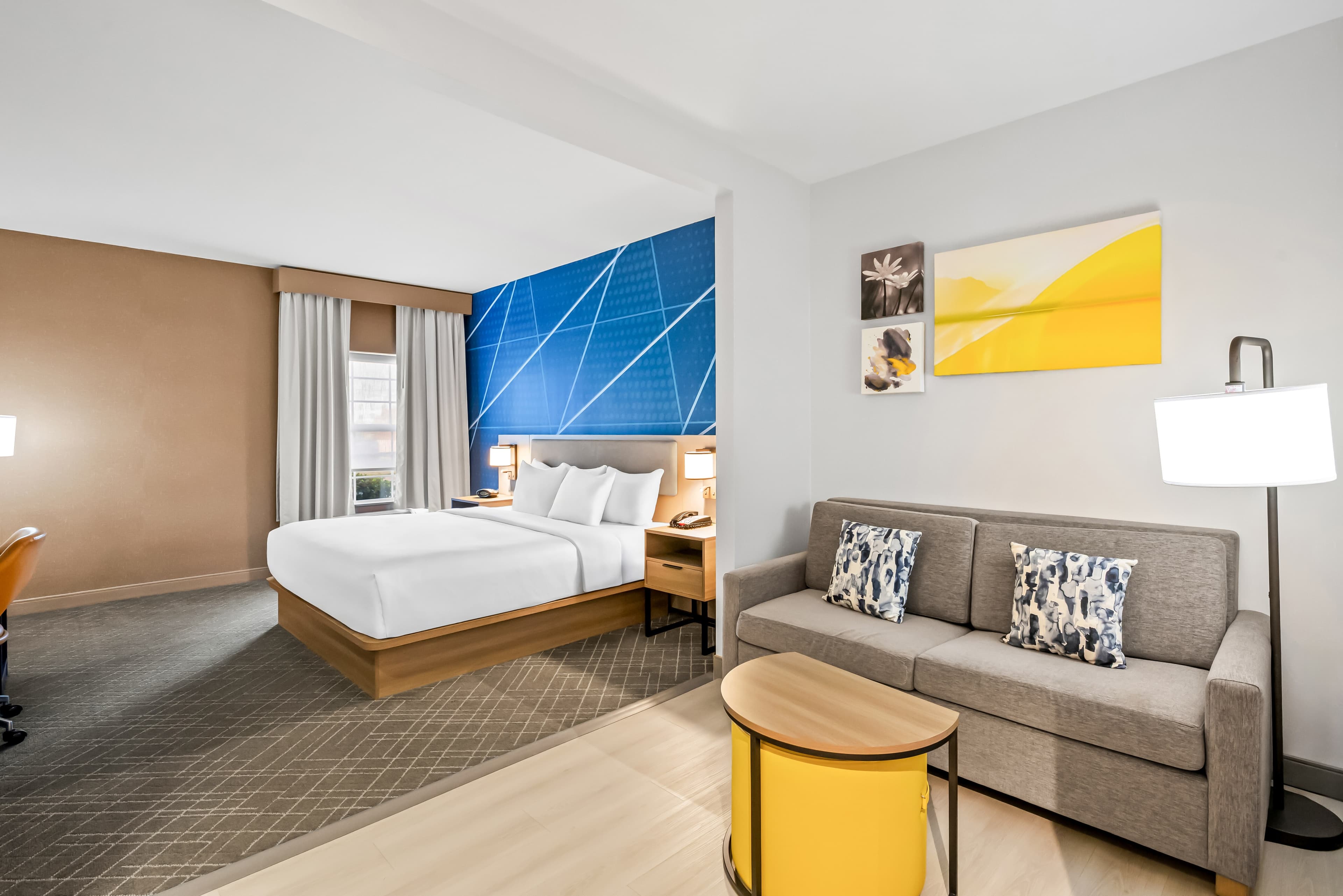 Comfort Suites Conway - Image 2