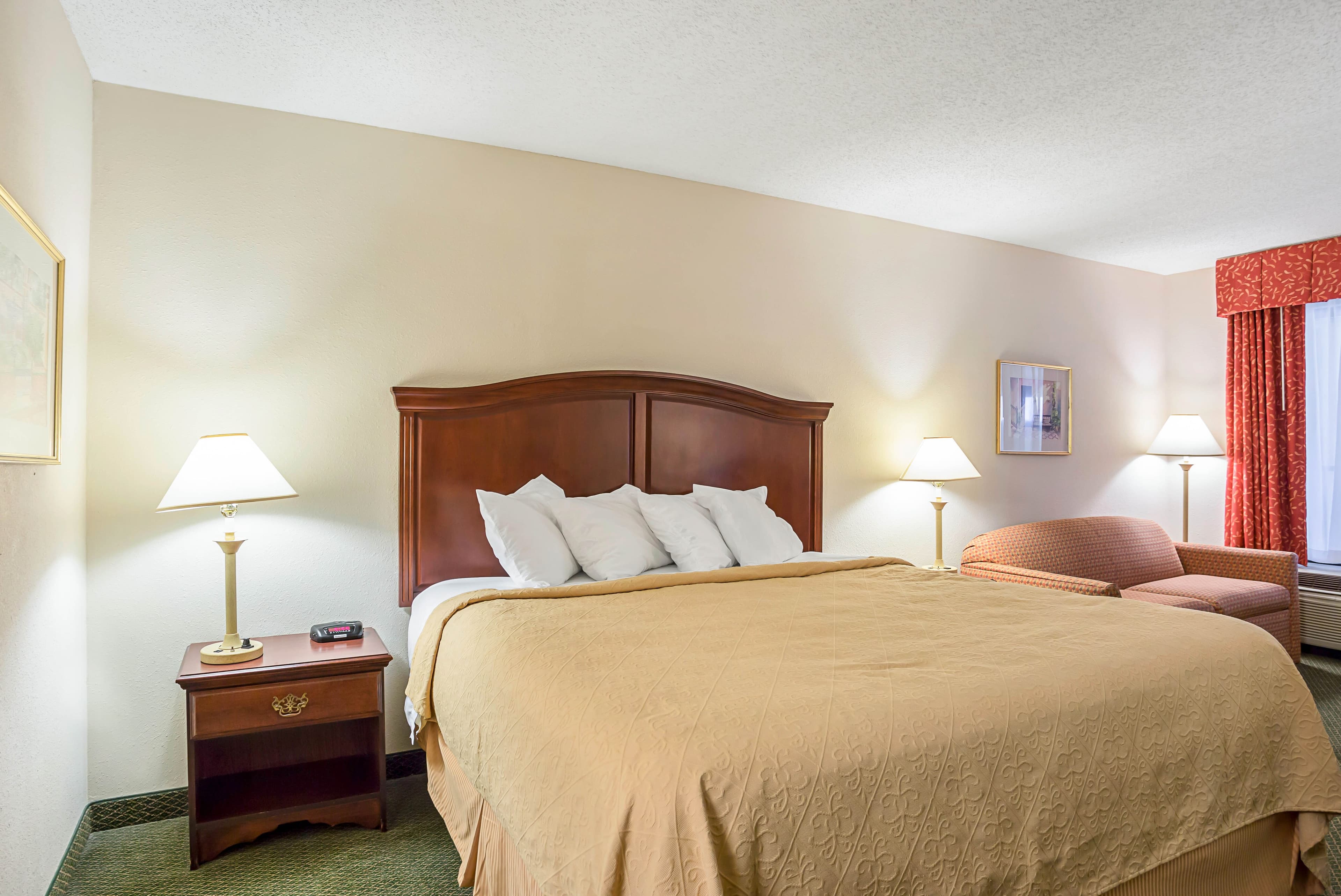 Quality Inn Heber Springs - Image 5