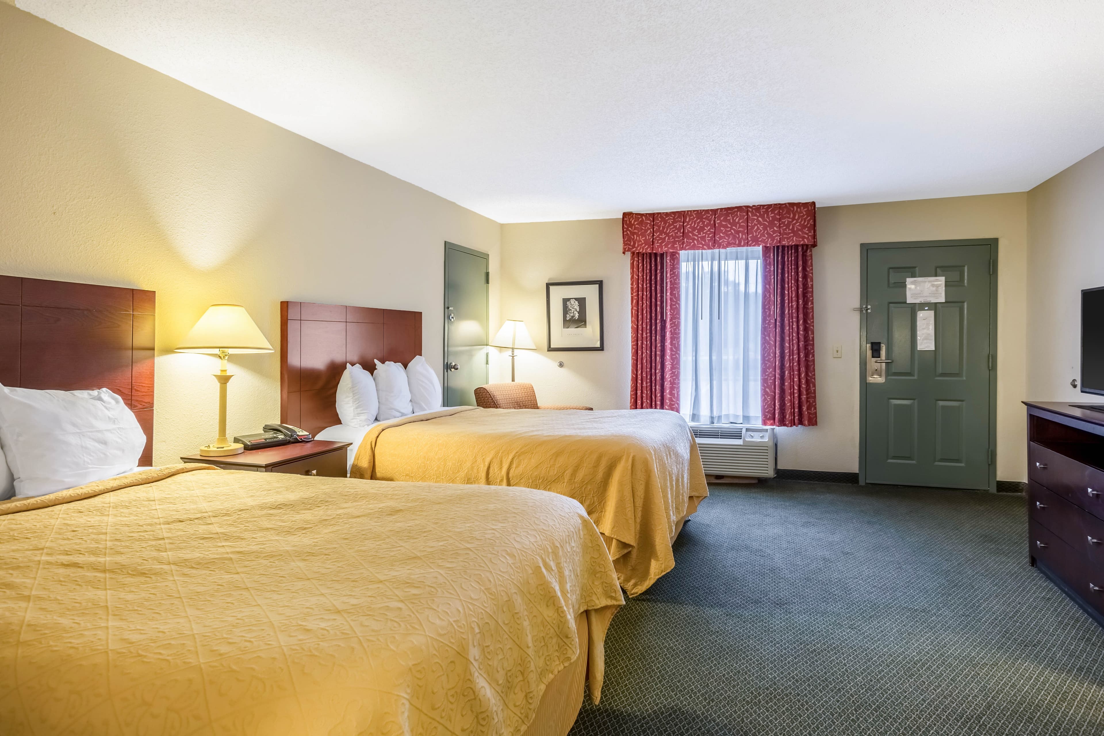 Quality Inn Heber Springs — 9