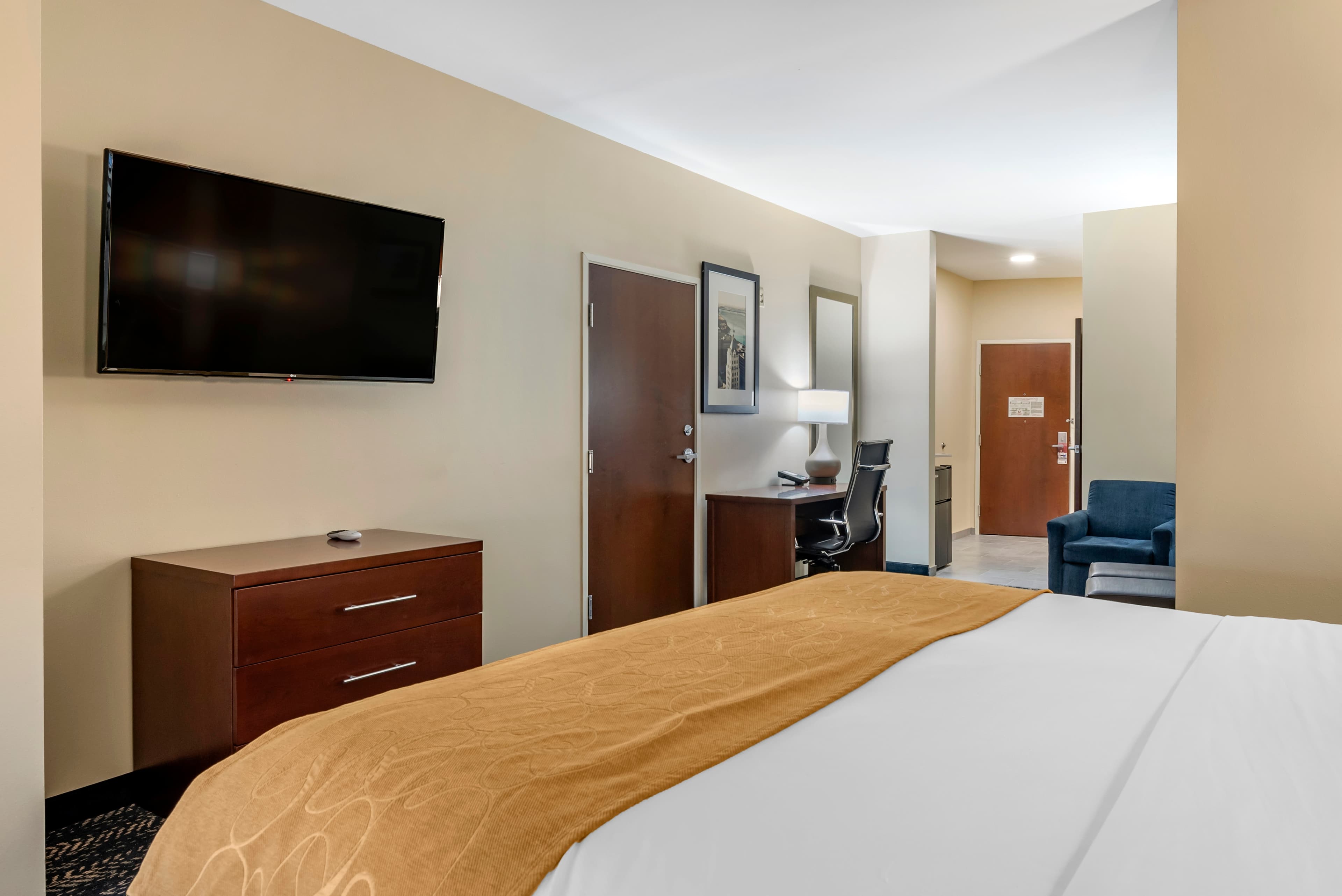 Comfort Suites West Memphis I-40 I-55 — 8