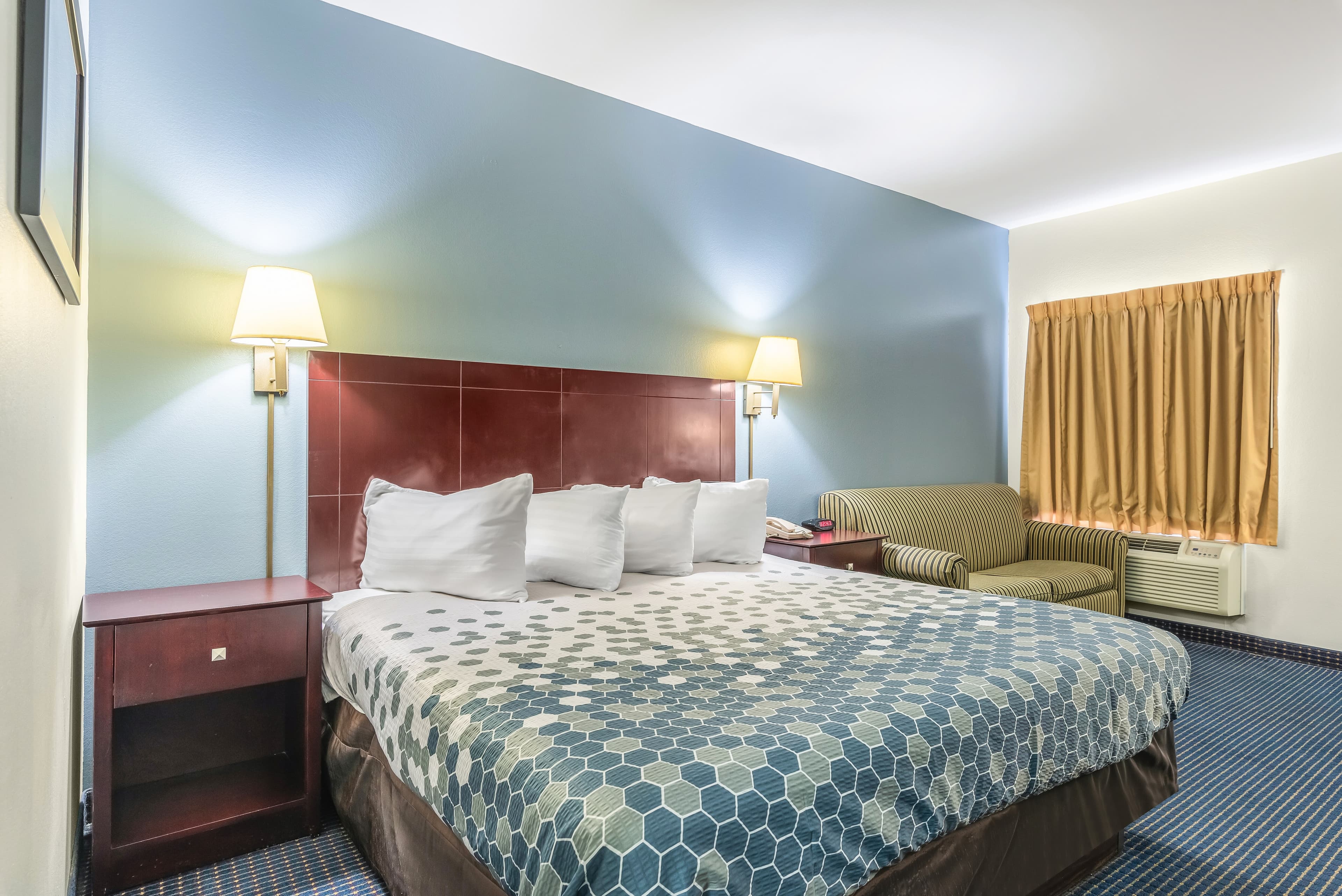 Econo Lodge Inn & Suites Pritchard Road North Little Rock - Image 3