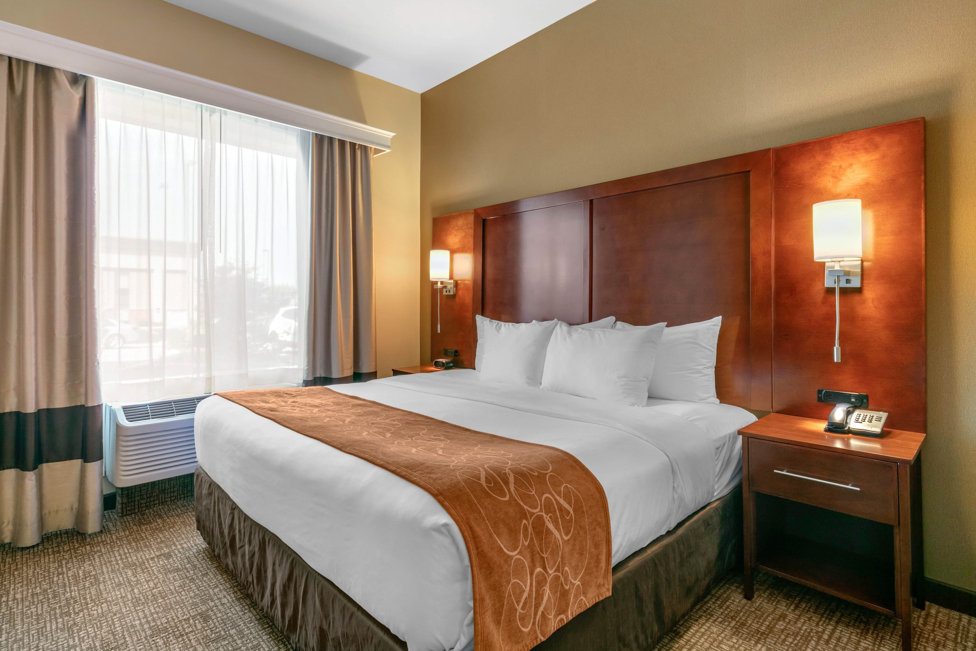 Comfort Suites Forrest City - Image 2