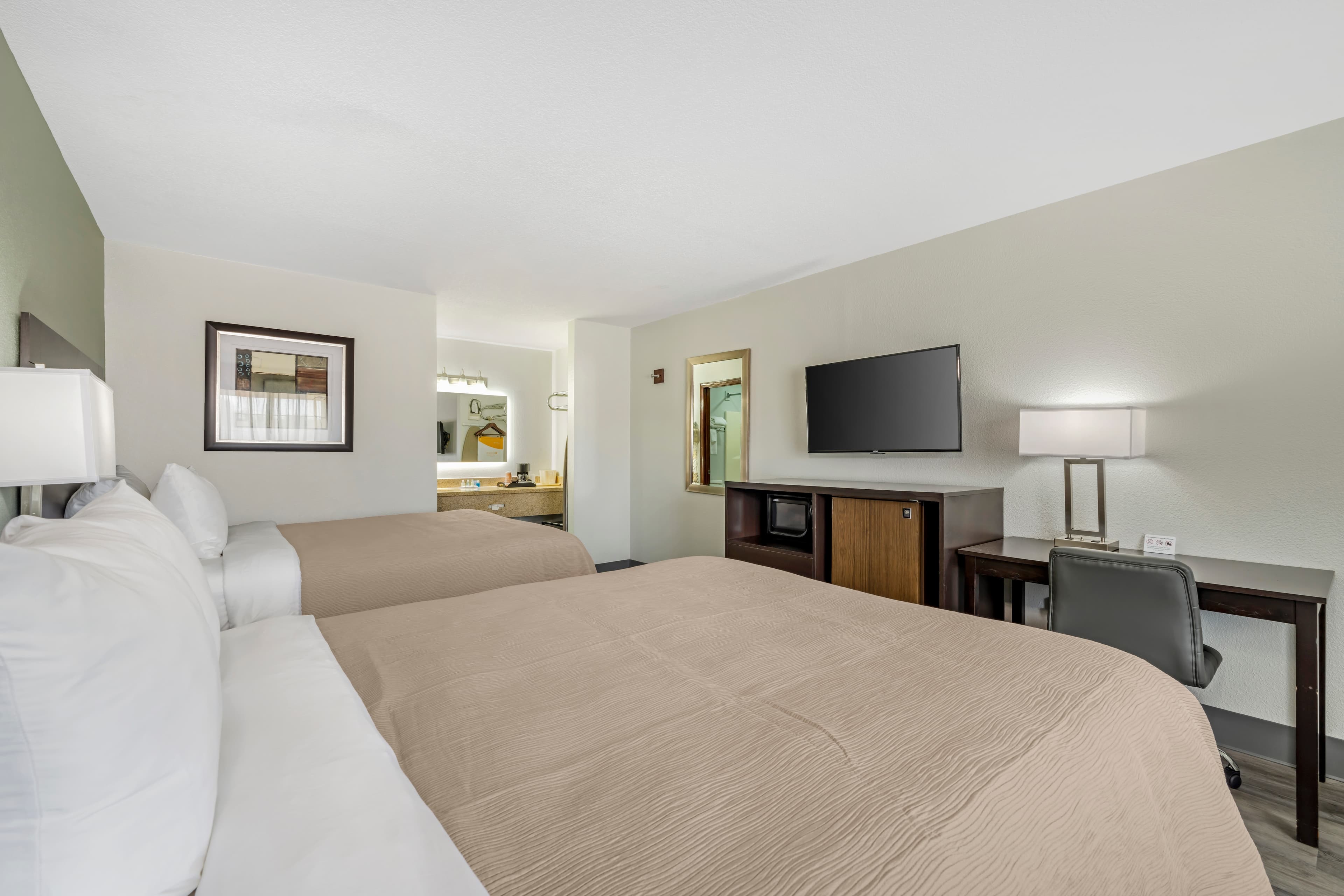 Quality Inn Siloam Springs West — 11