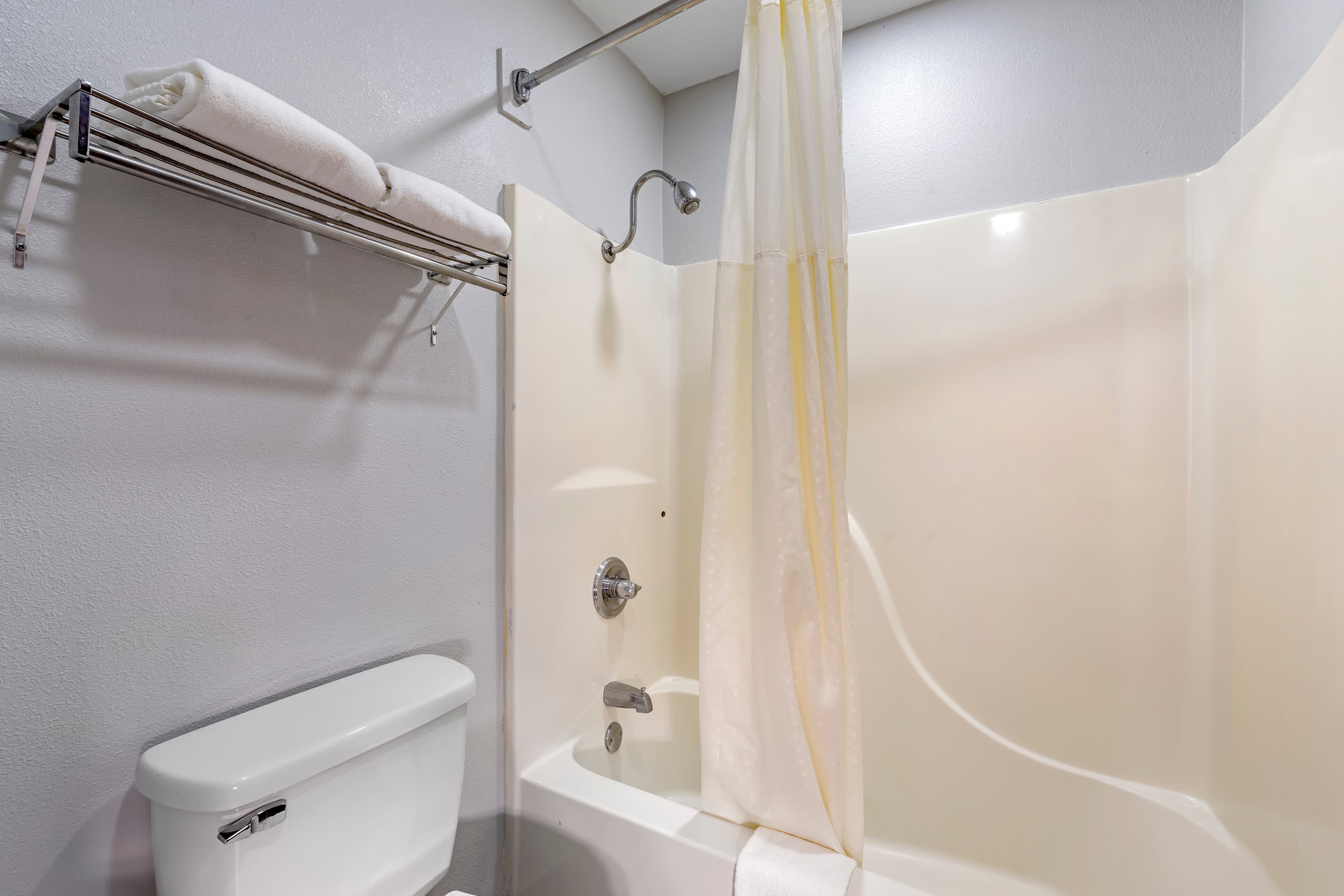 Quality Inn Siloam Springs West — 9
