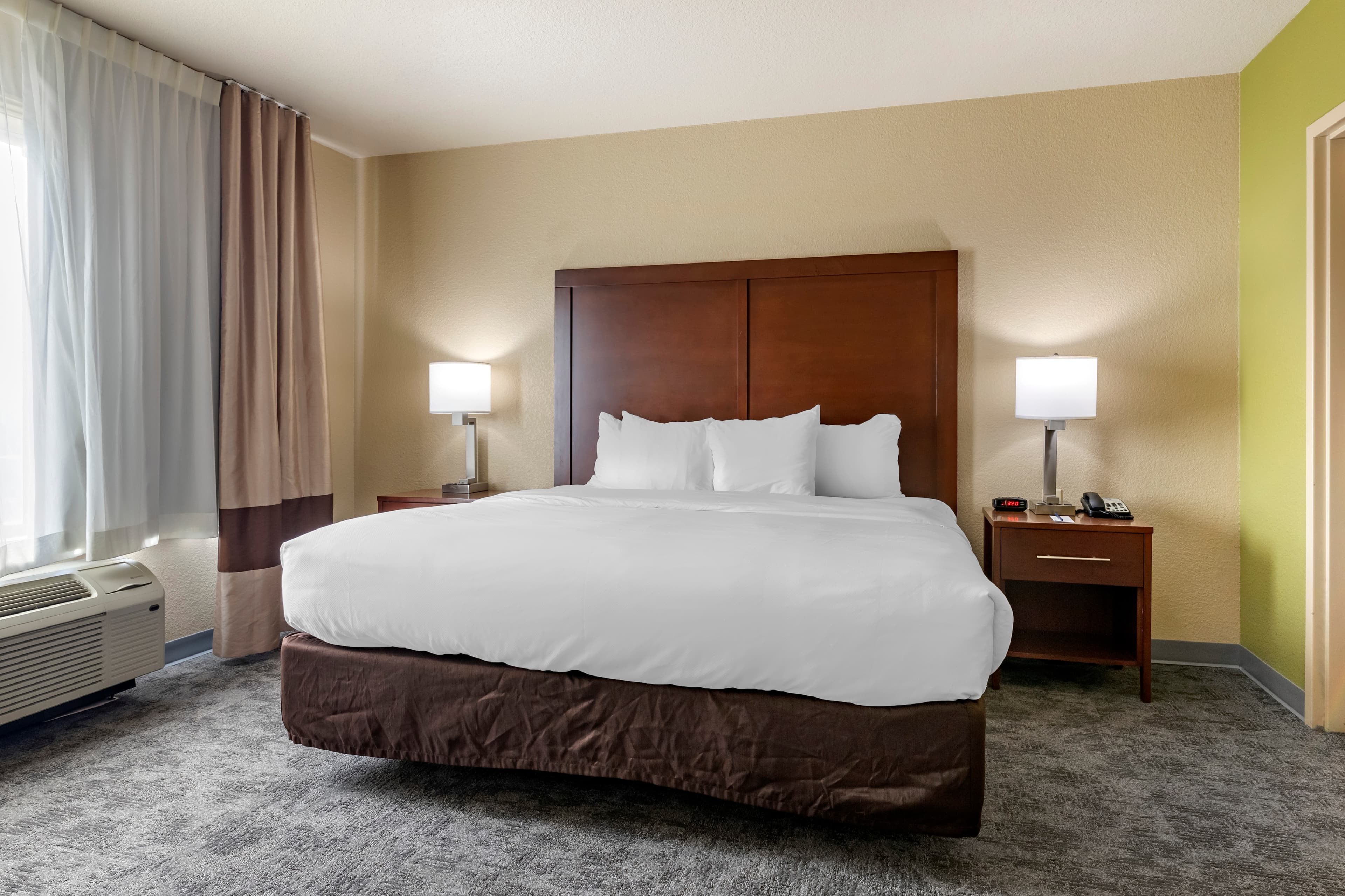 Comfort Inn Bentonville - Crystal Bridges — 6