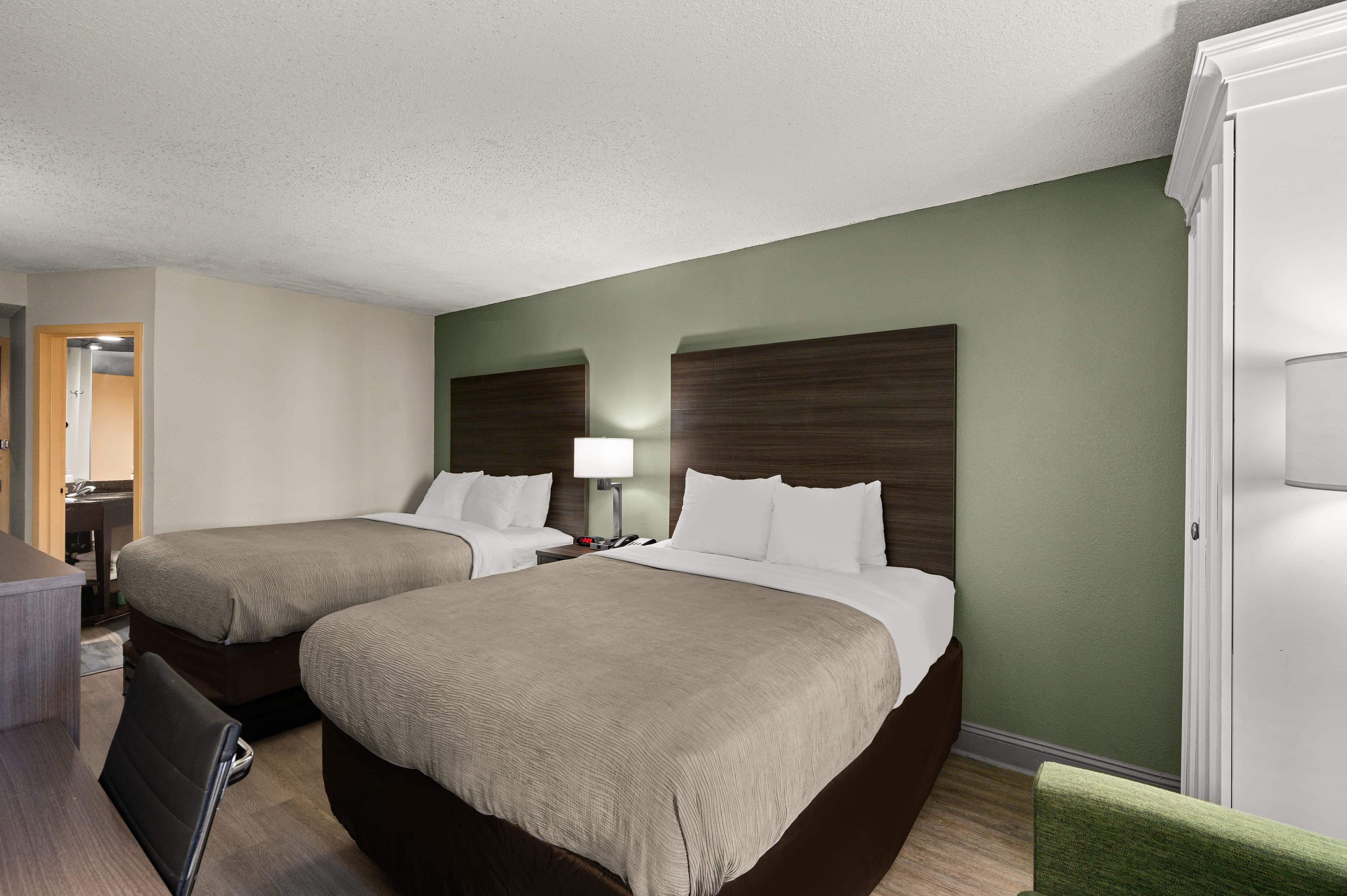 Quality Inn & Suites North Little Rock - Image 3